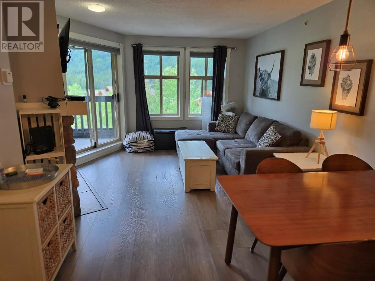 2060 Summit Drive Unit# 412