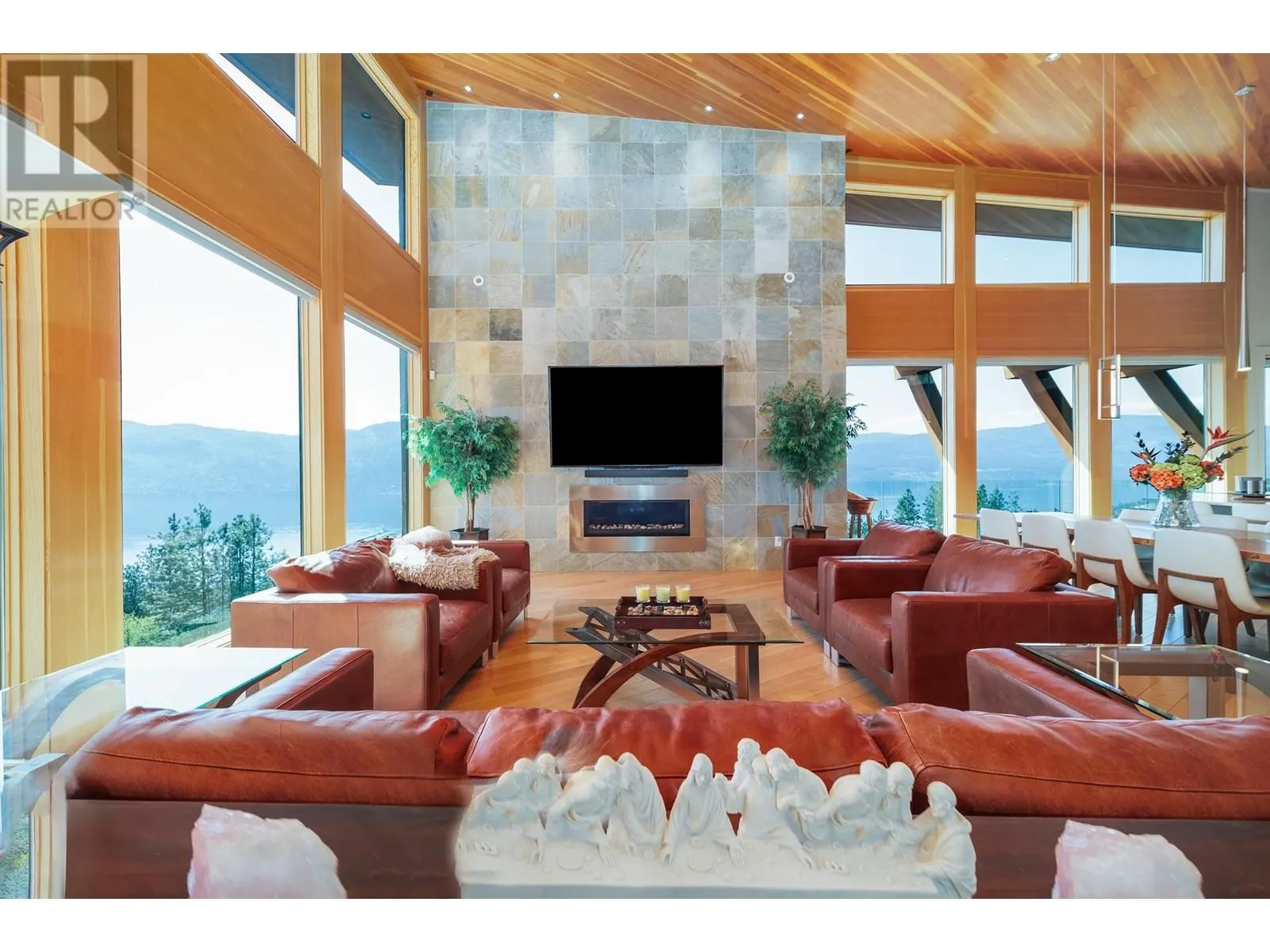 13889 Ogilvey Lane