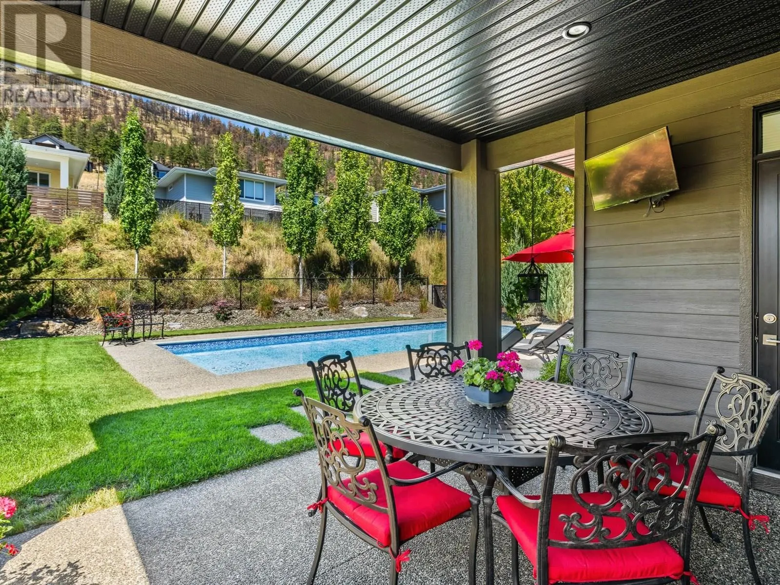 80 Forest Edge Drive