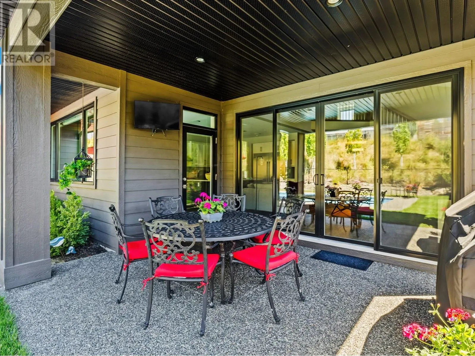 80 Forest Edge Drive