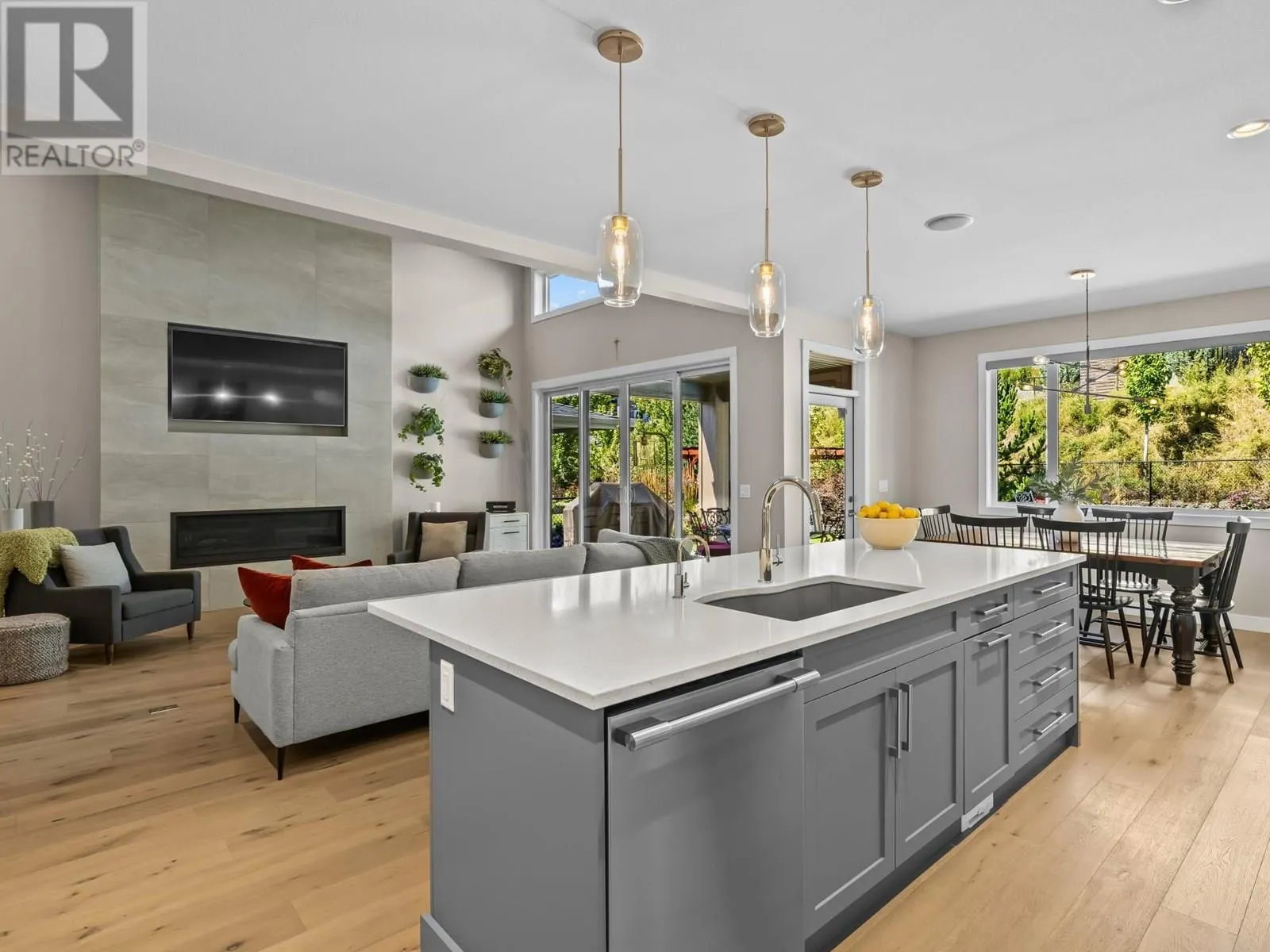80 Forest Edge Drive