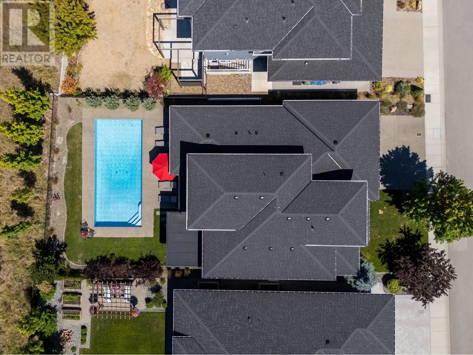 80 Forest Edge Drive