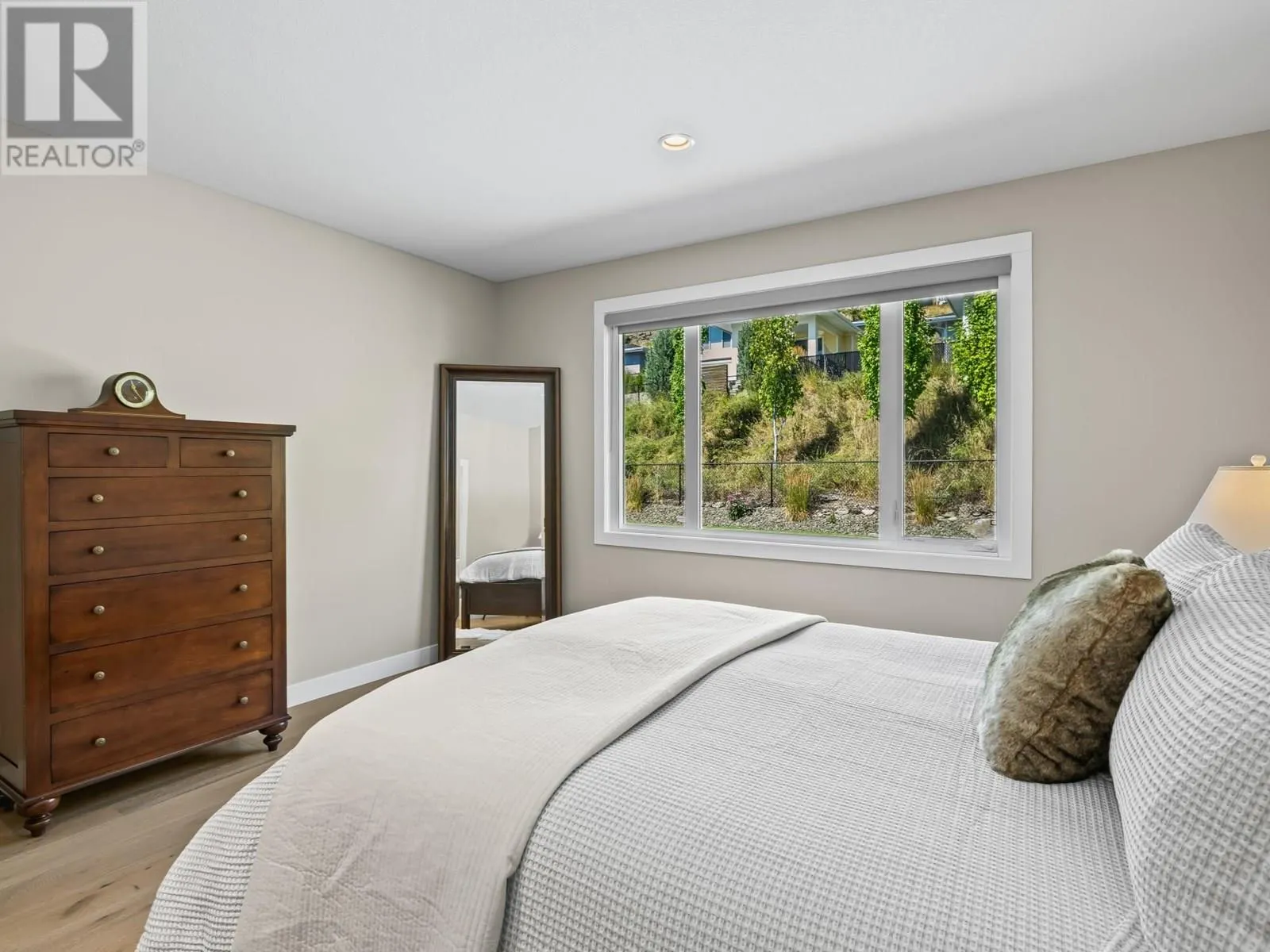 80 Forest Edge Drive