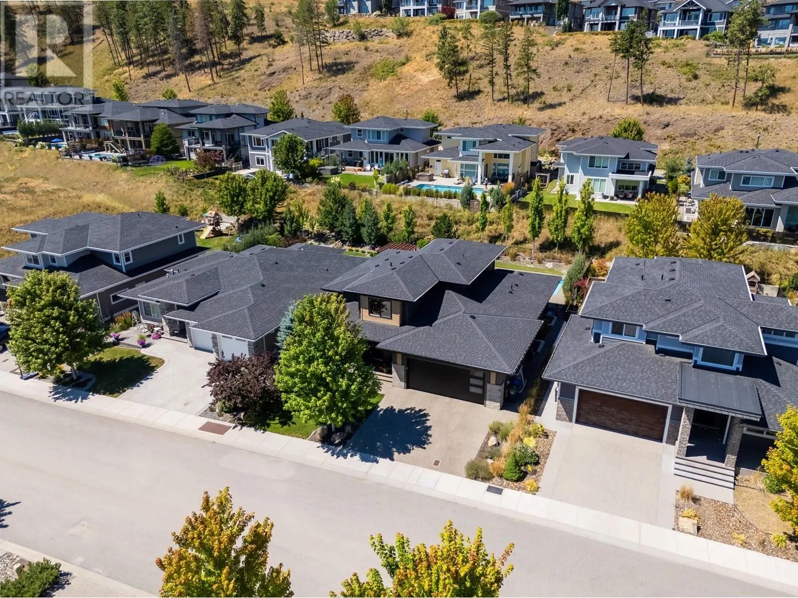 80 Forest Edge Drive