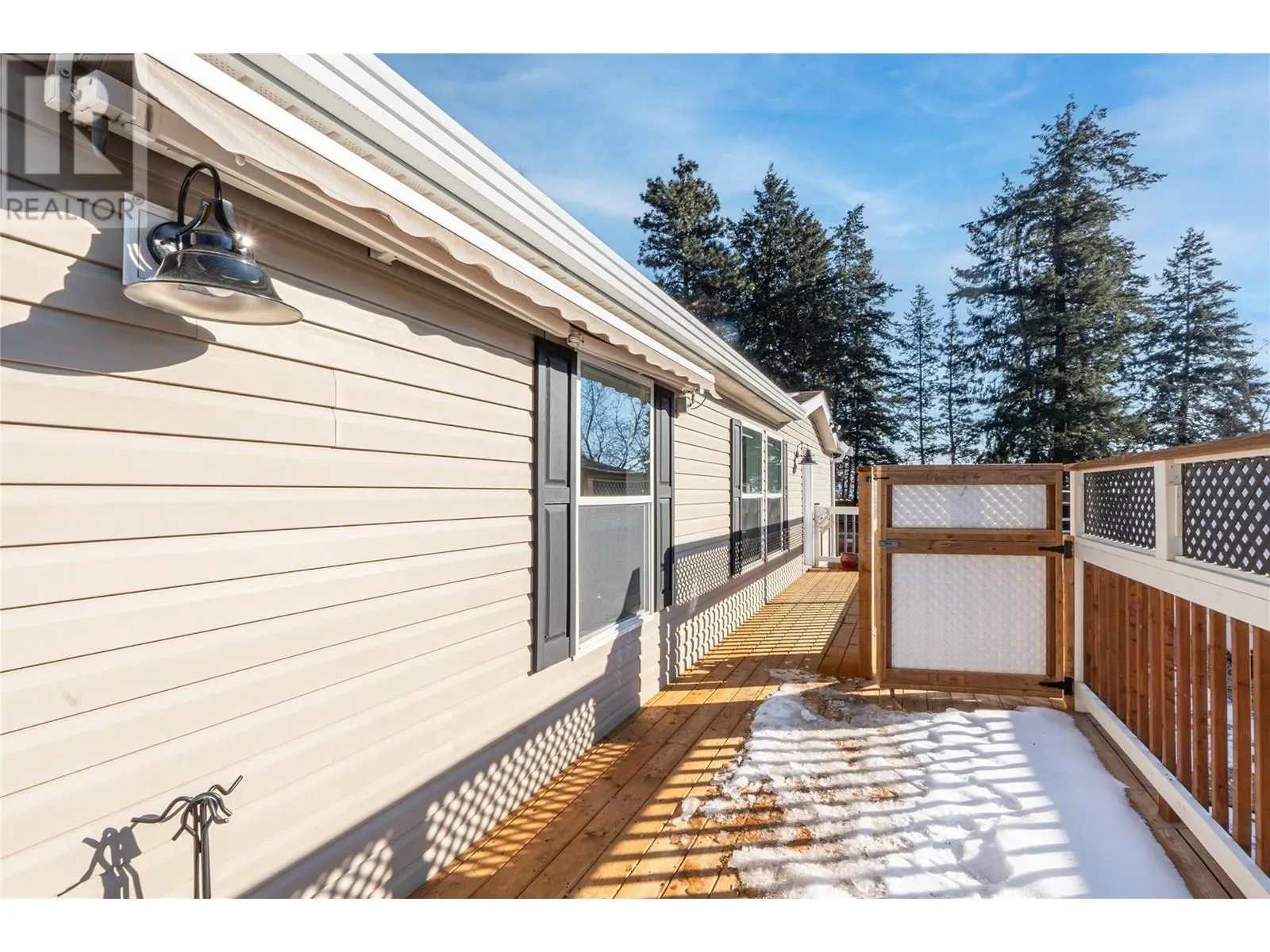 5371 Princeton Avenue Unit# 18