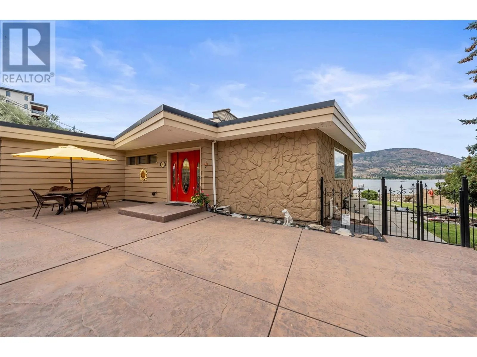 3939 LAKESIDE Road