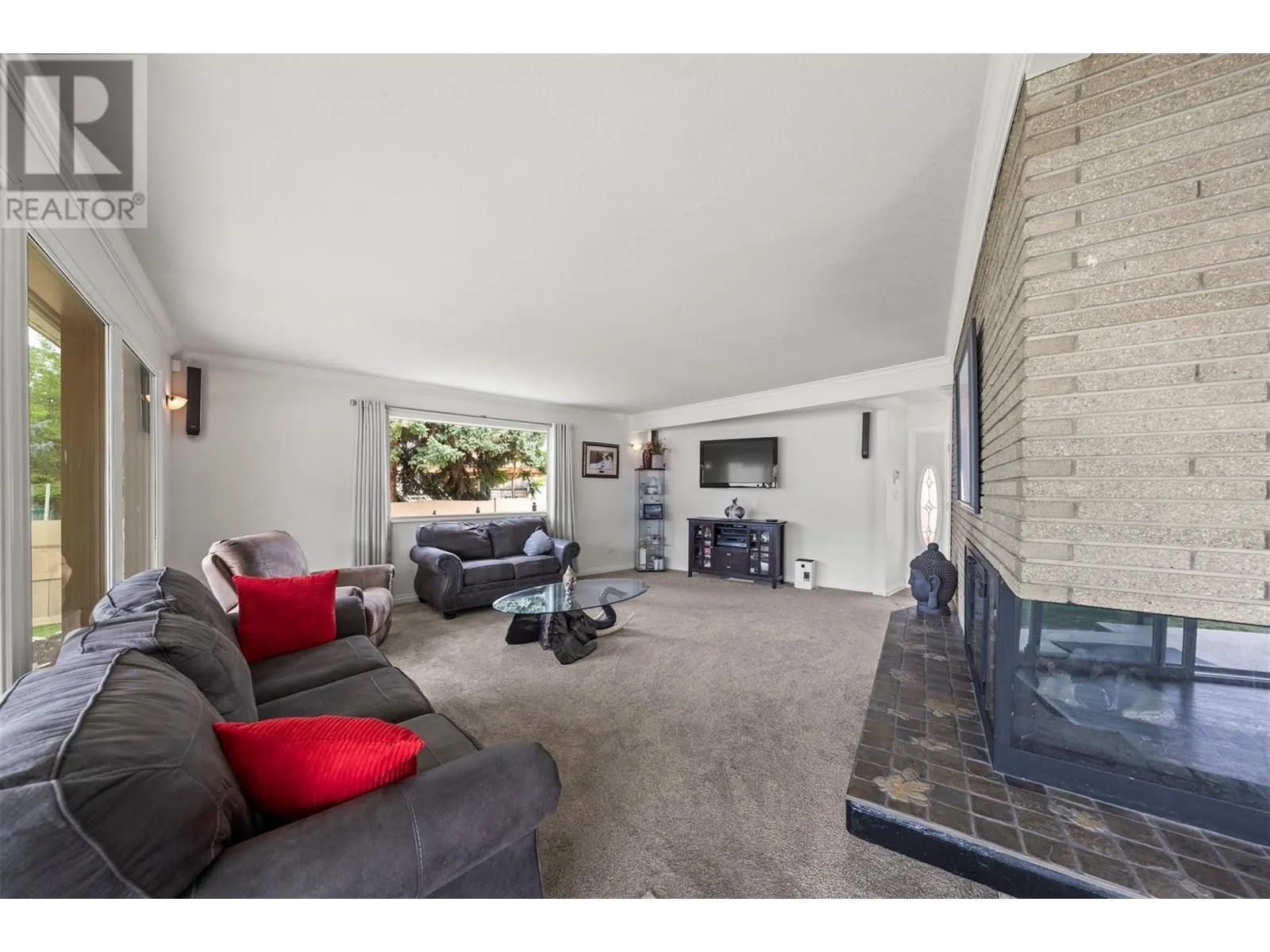 3939 LAKESIDE Road