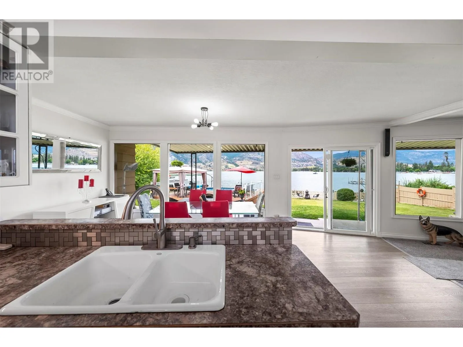 3939 LAKESIDE Road