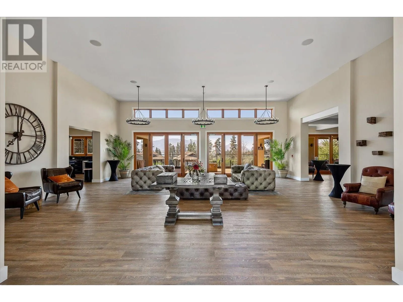 2009 Caroline Way
