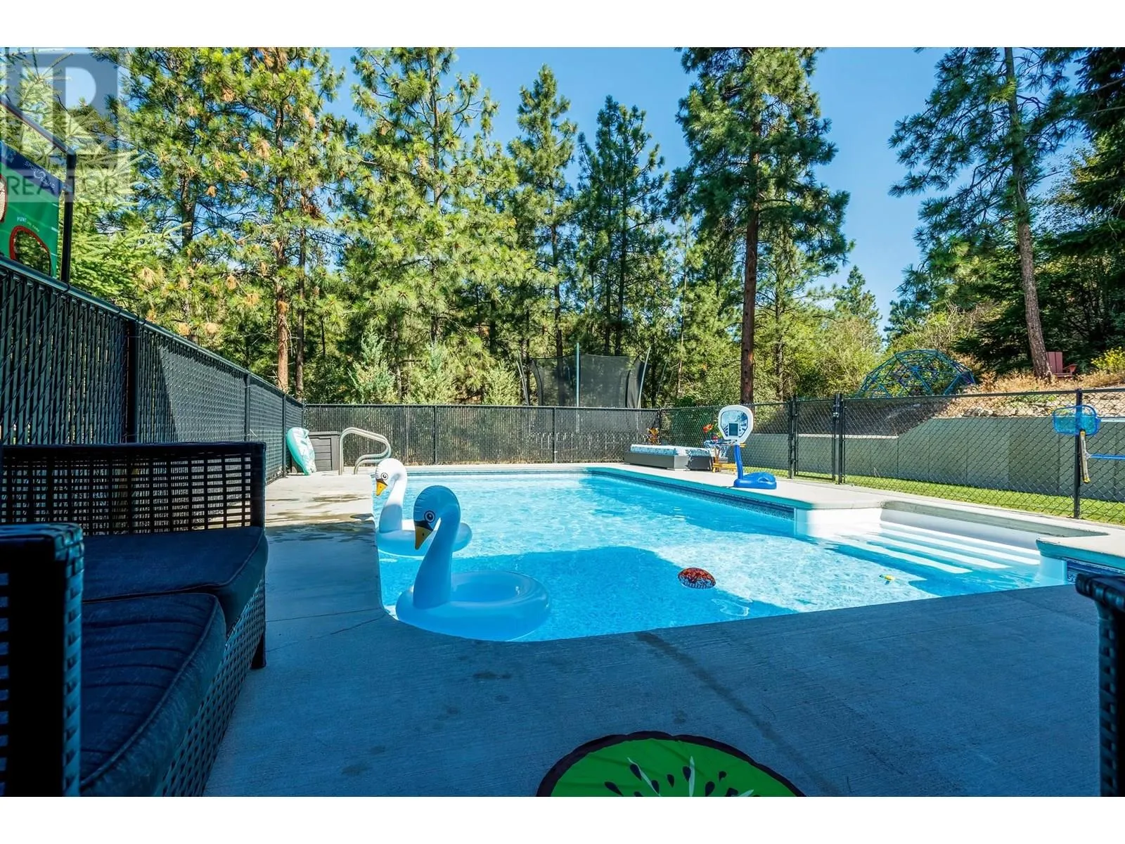 2052 Sunview Drive