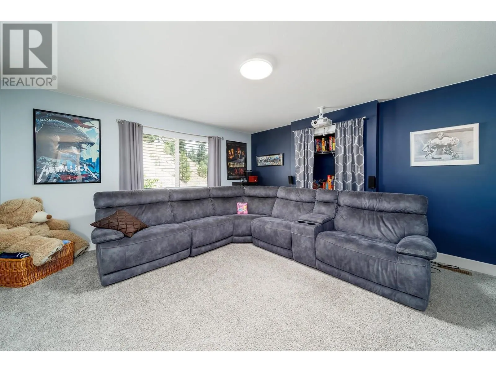 2052 Sunview Drive