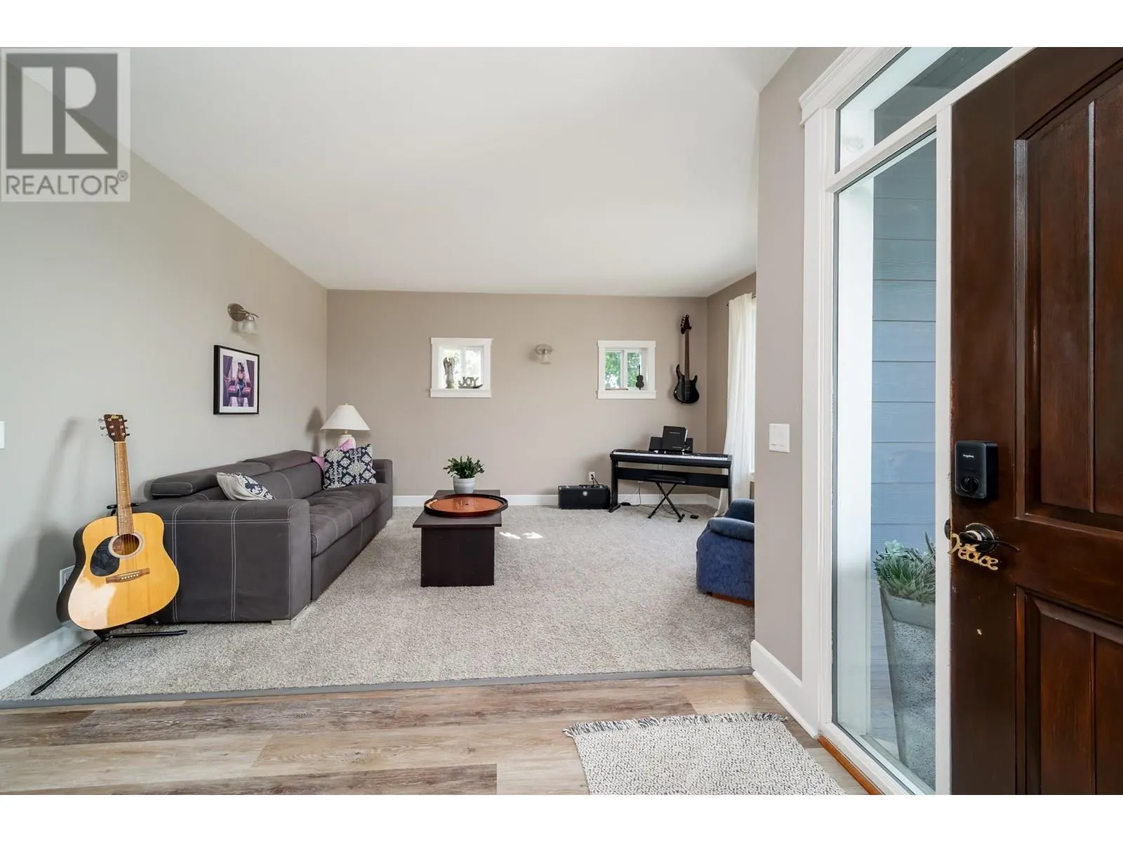 2052 Sunview Drive