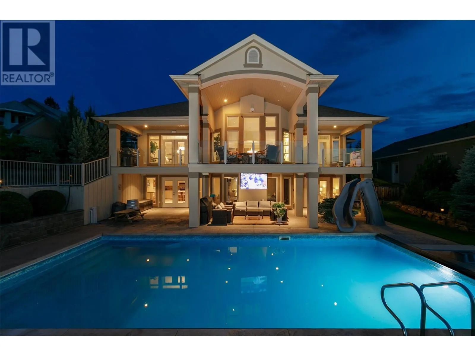 4828 Carmel Crescent