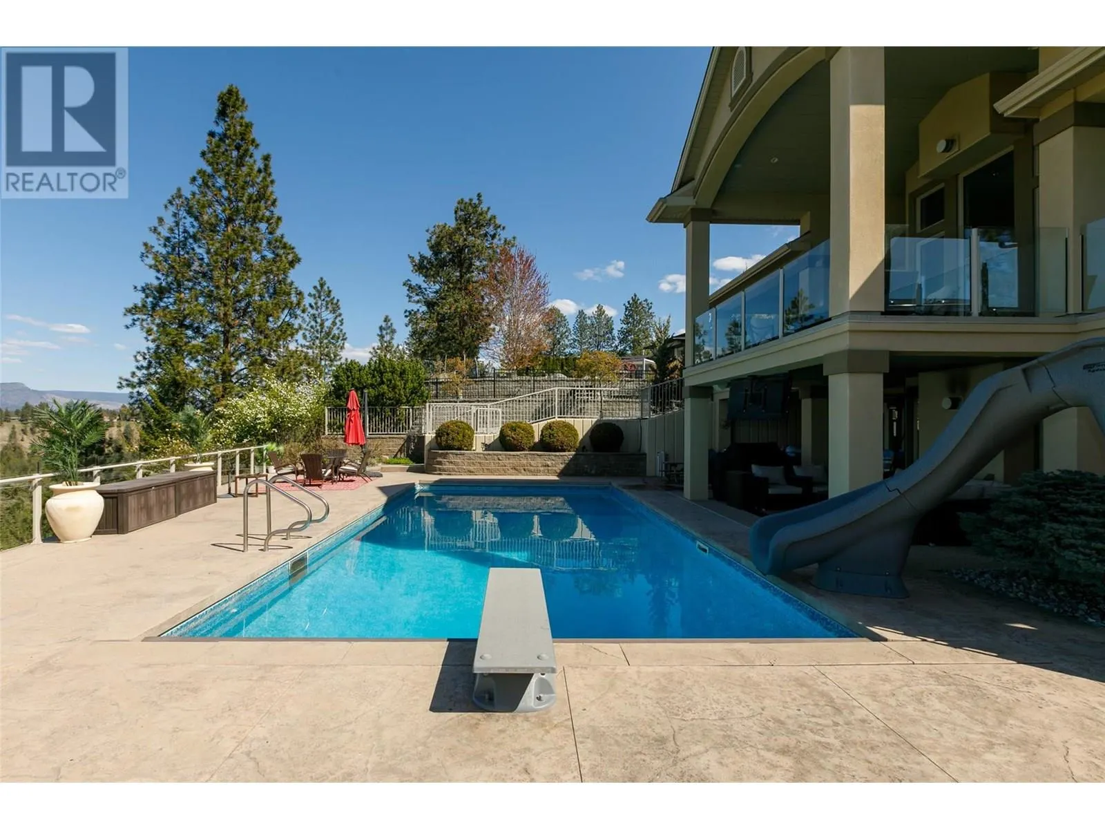 4828 Carmel Crescent