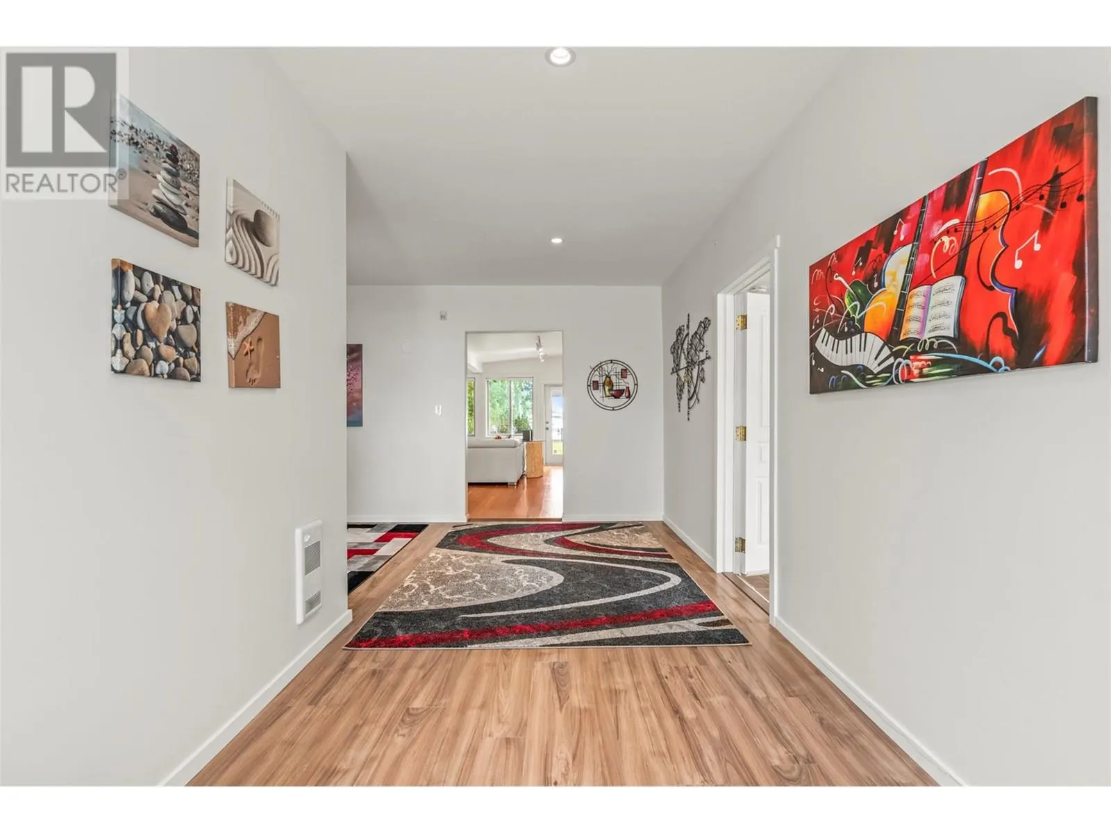 2640 Lakeshore Road