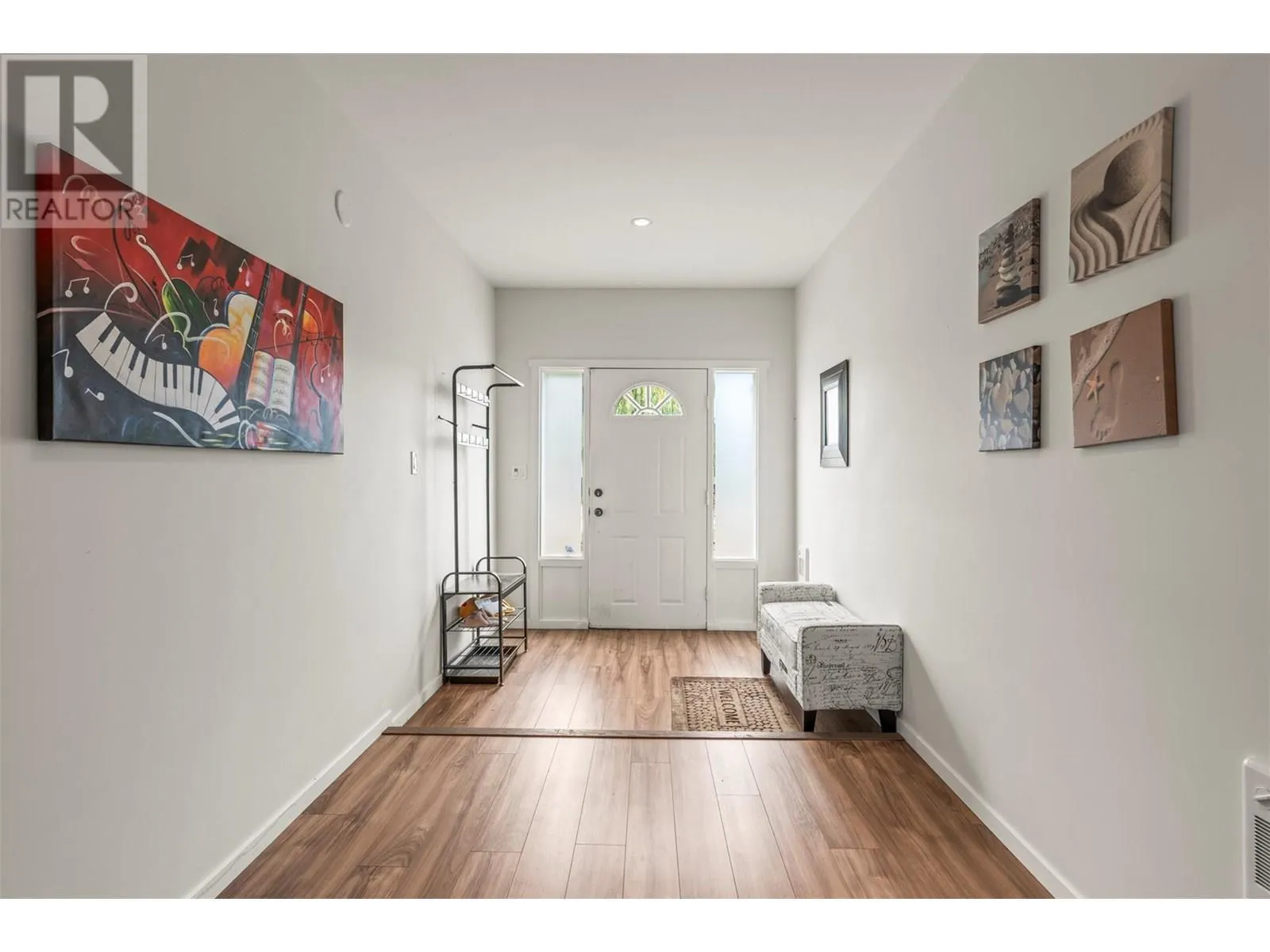 2640 Lakeshore Road