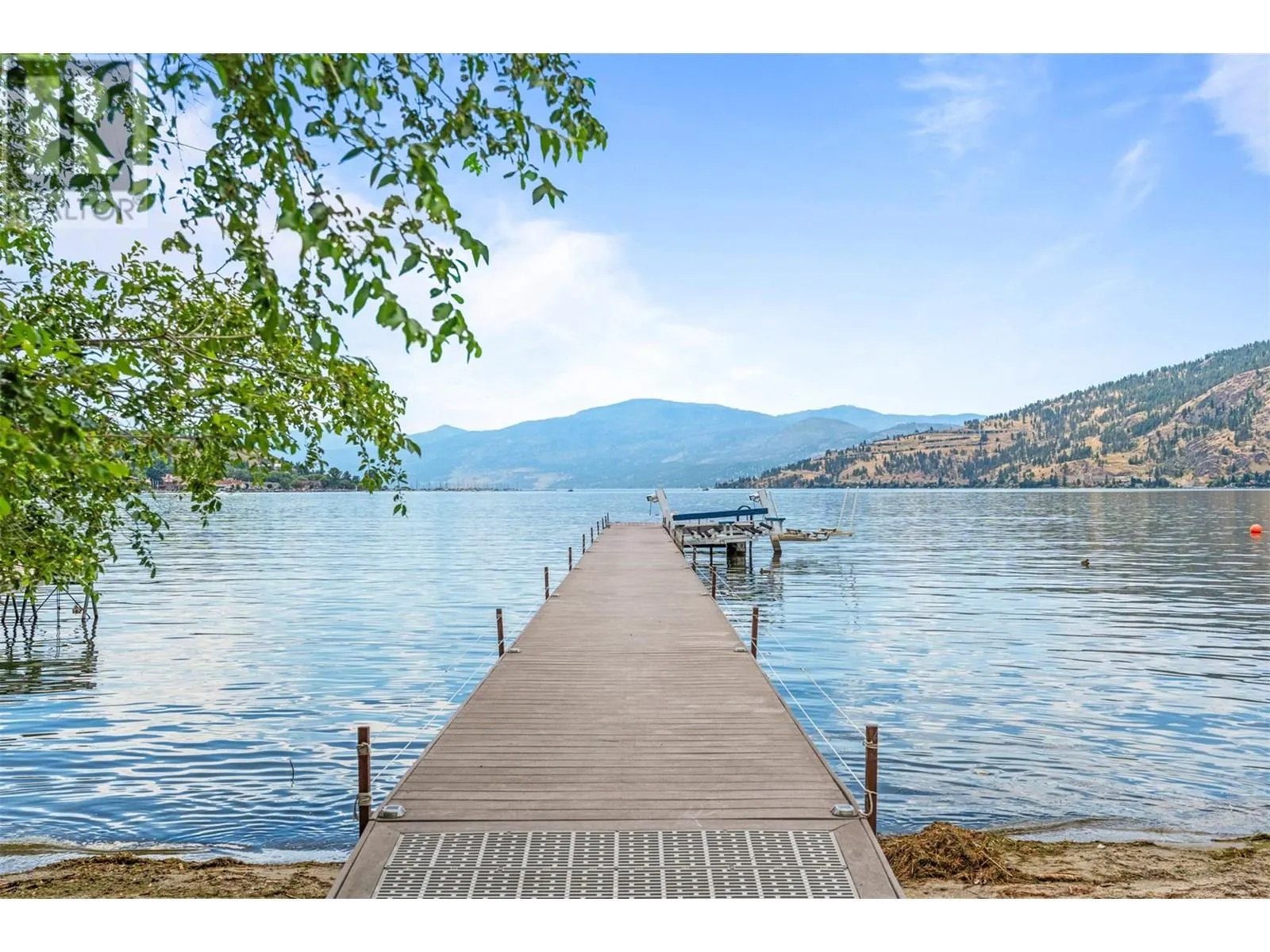2640 Lakeshore Road