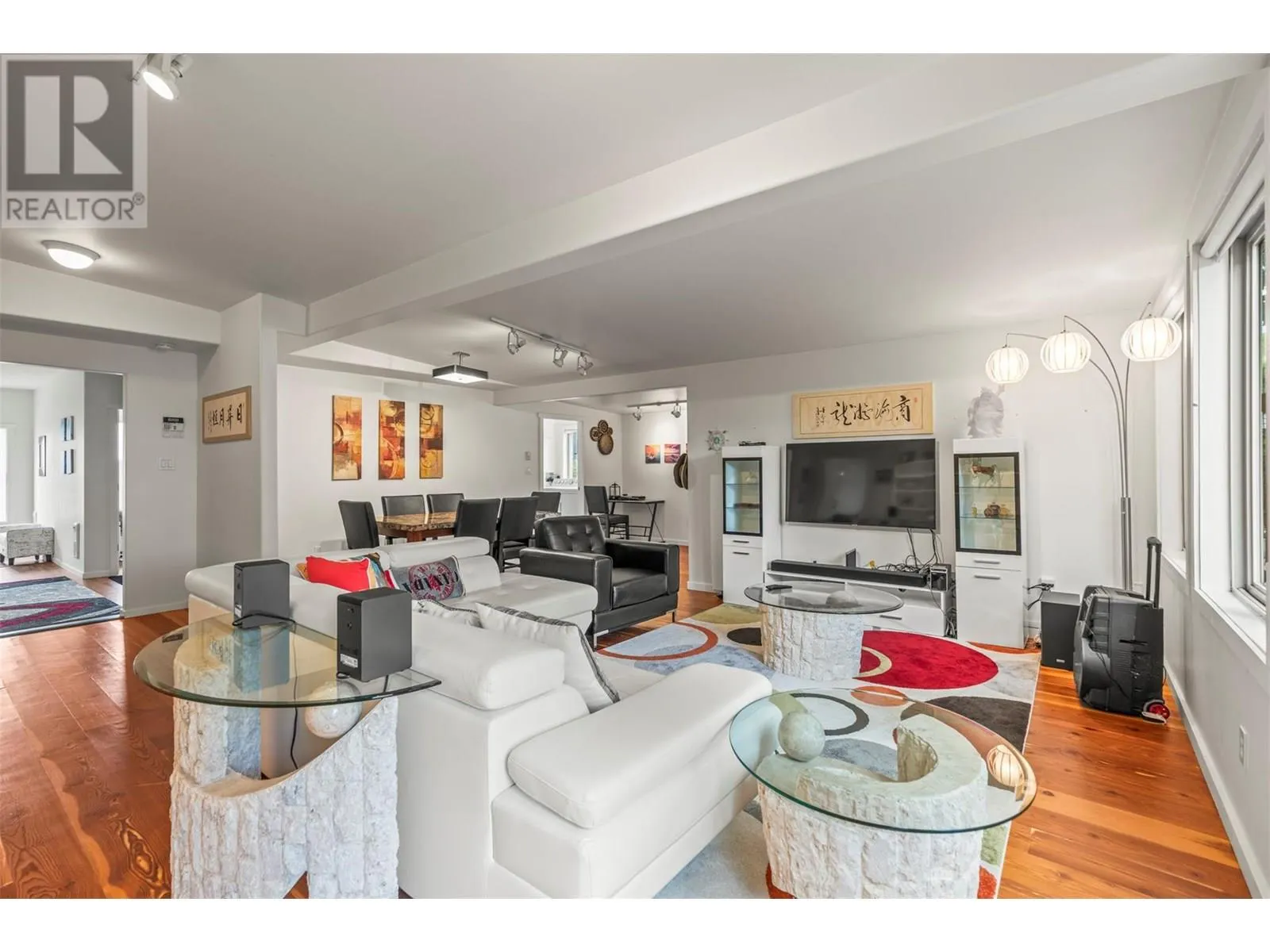 2640 Lakeshore Road