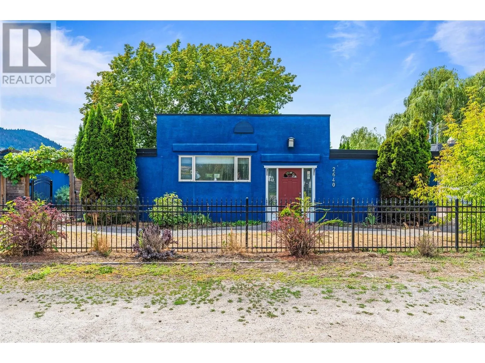 2640 Lakeshore Road
