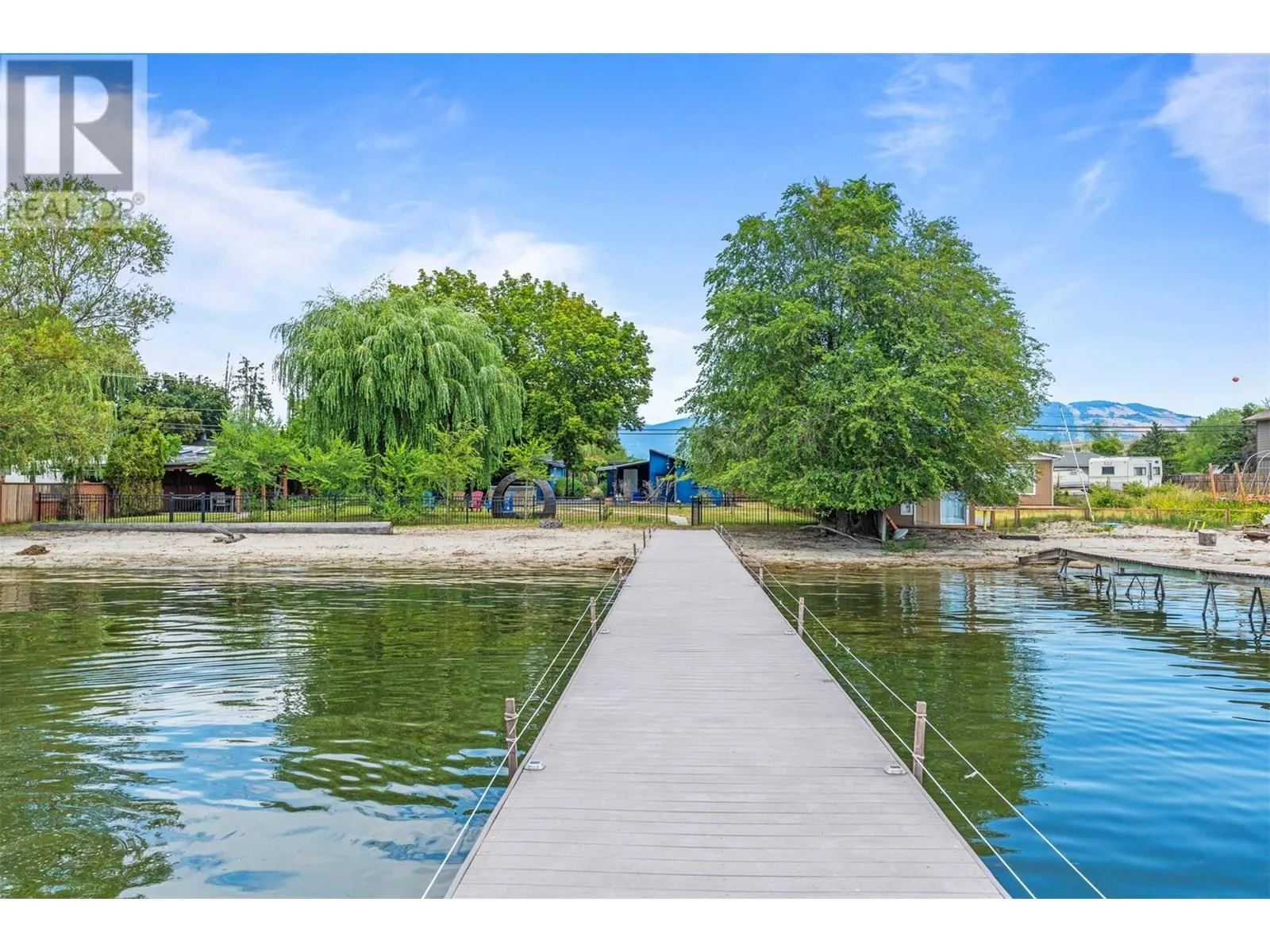 2640 Lakeshore Road