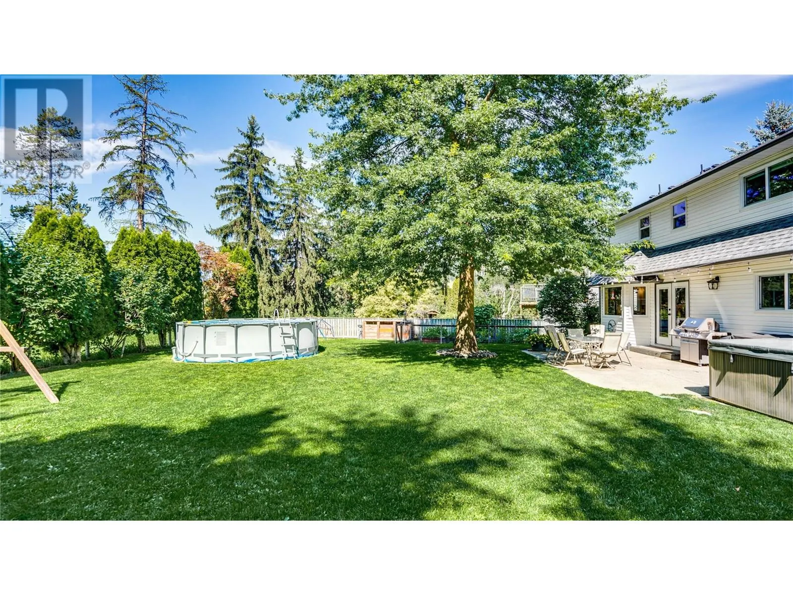6440 Woodland Drive