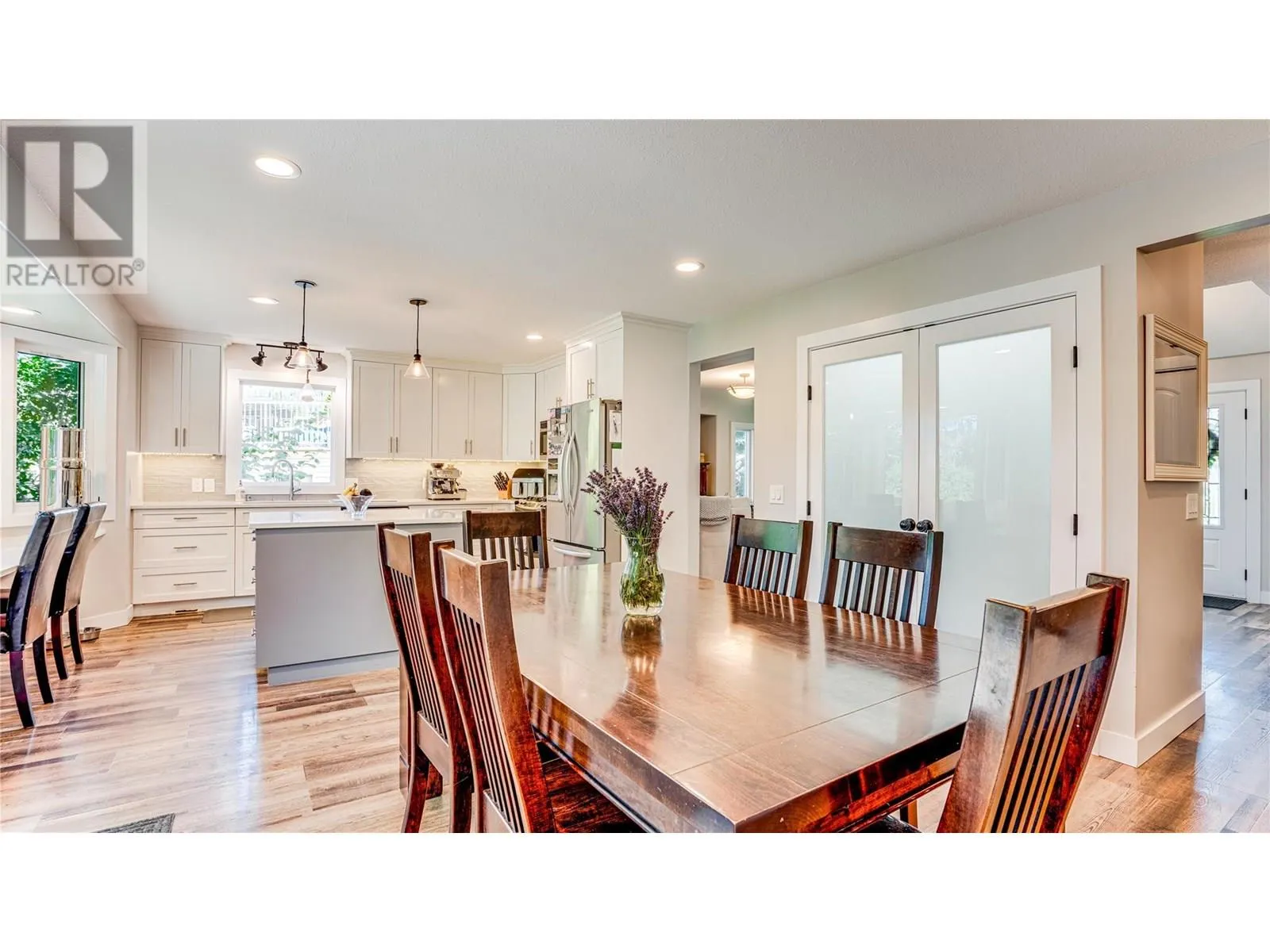 6440 Woodland Drive