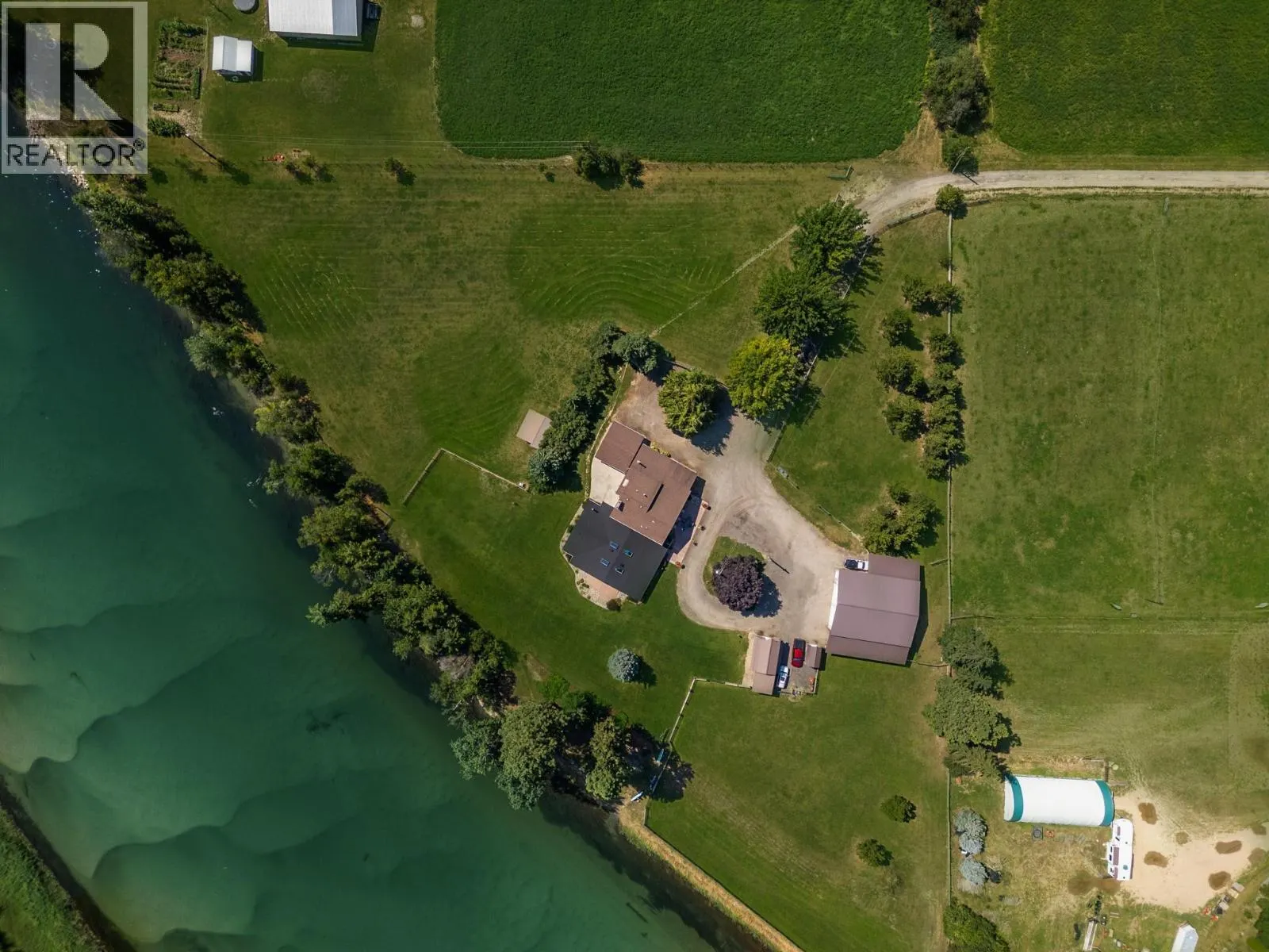 48 Waterside Road