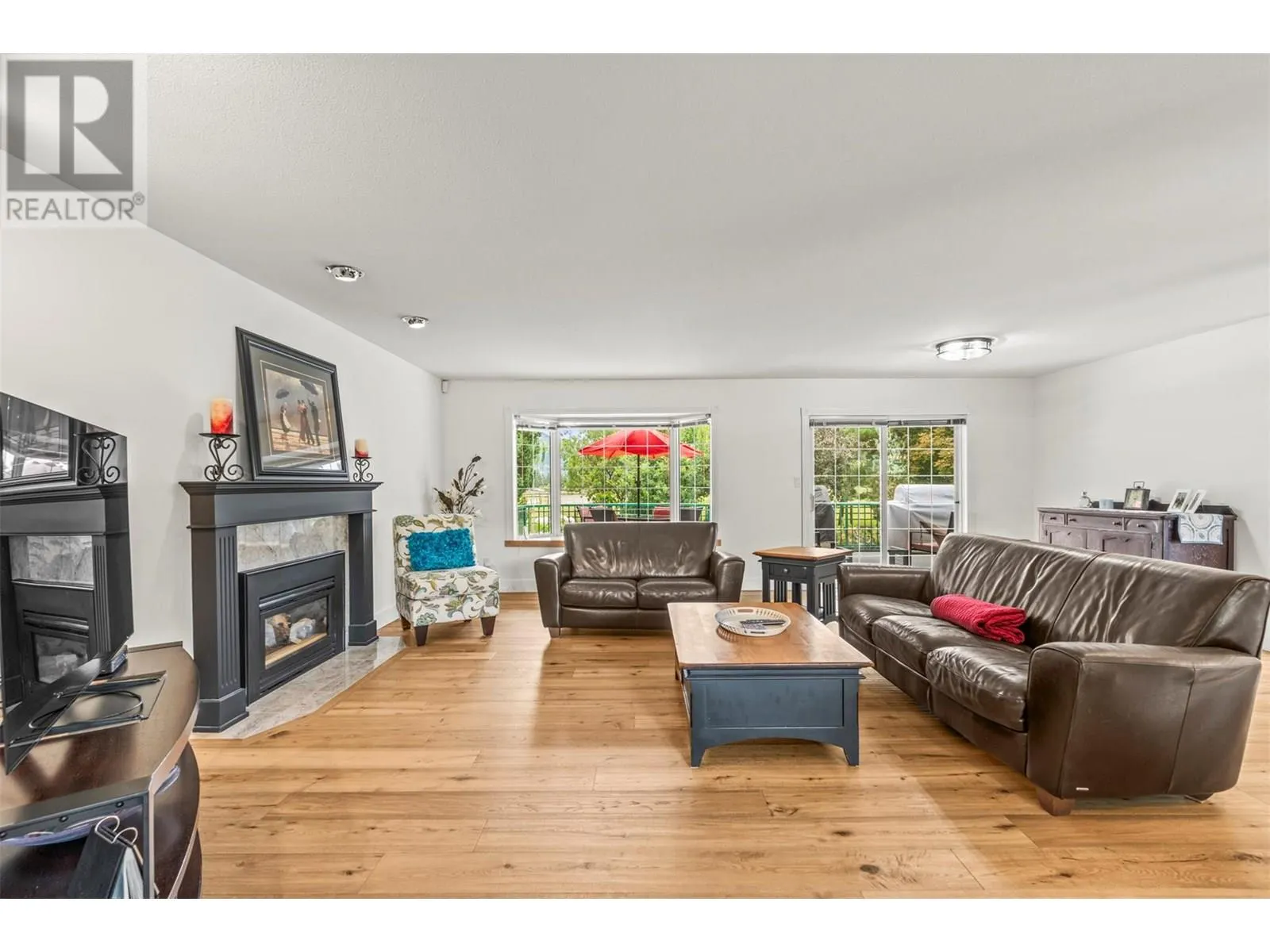 1176 Thomas Hayes Road
