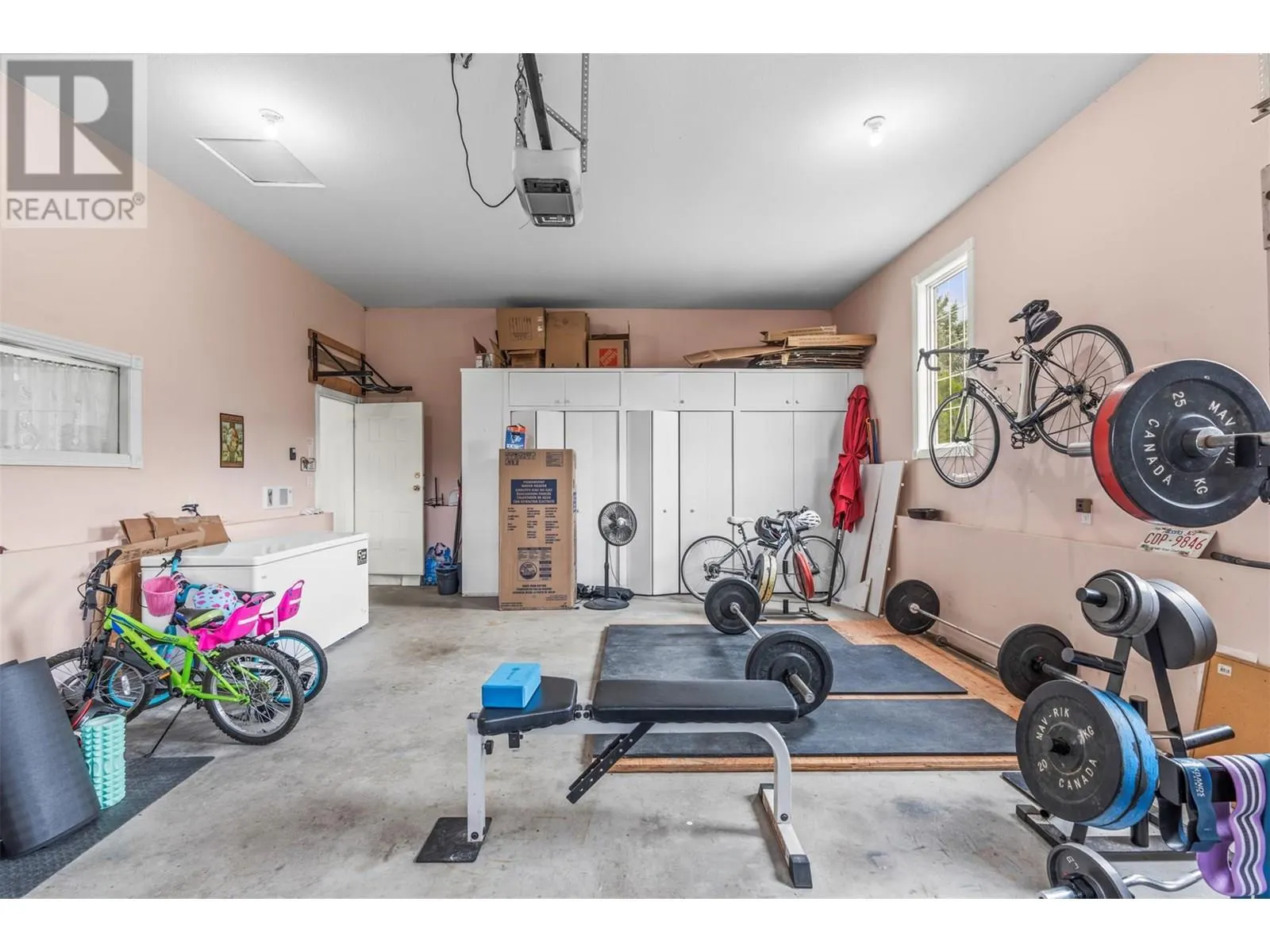 1176 Thomas Hayes Road
