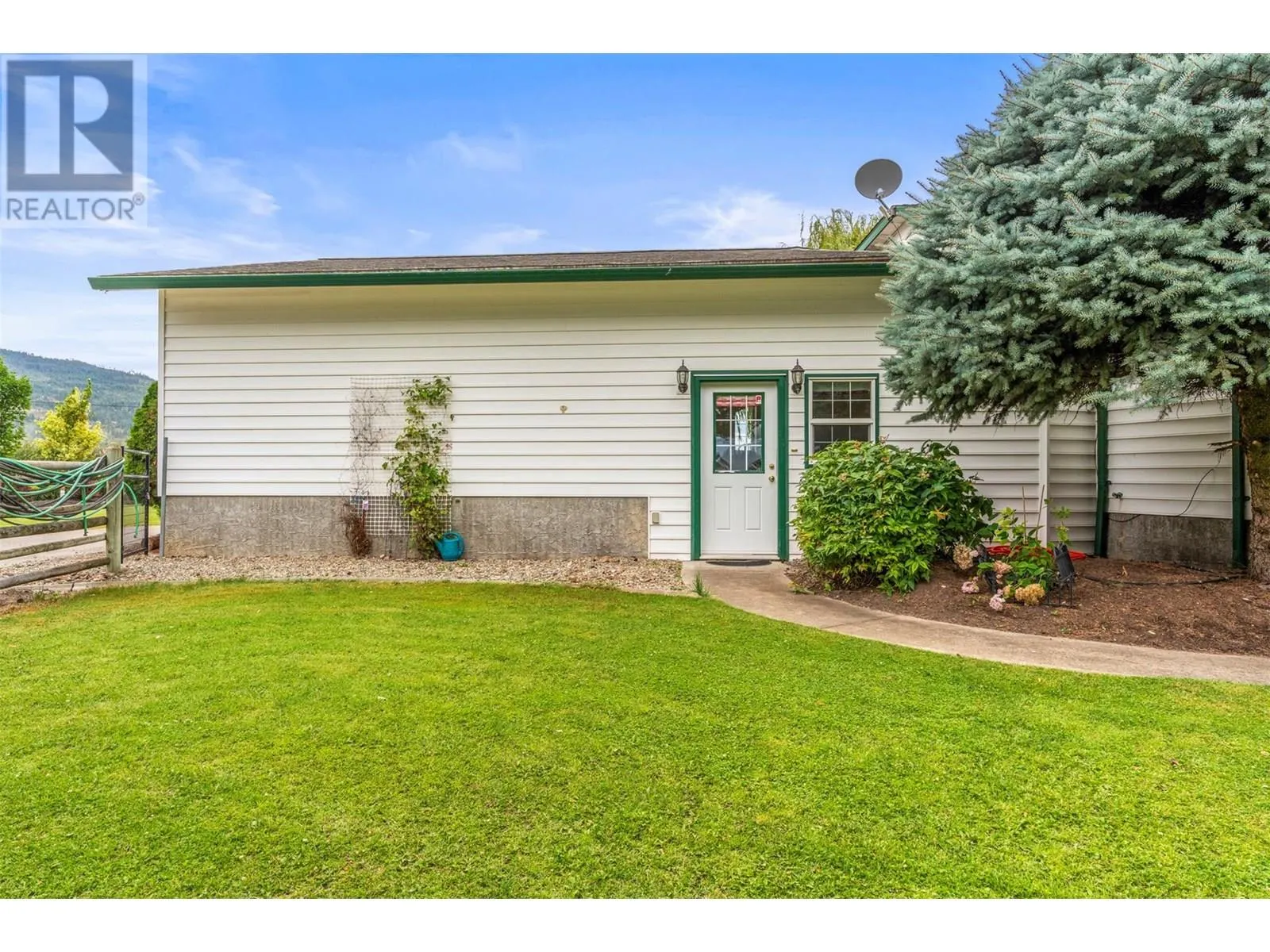 1176 Thomas Hayes Road