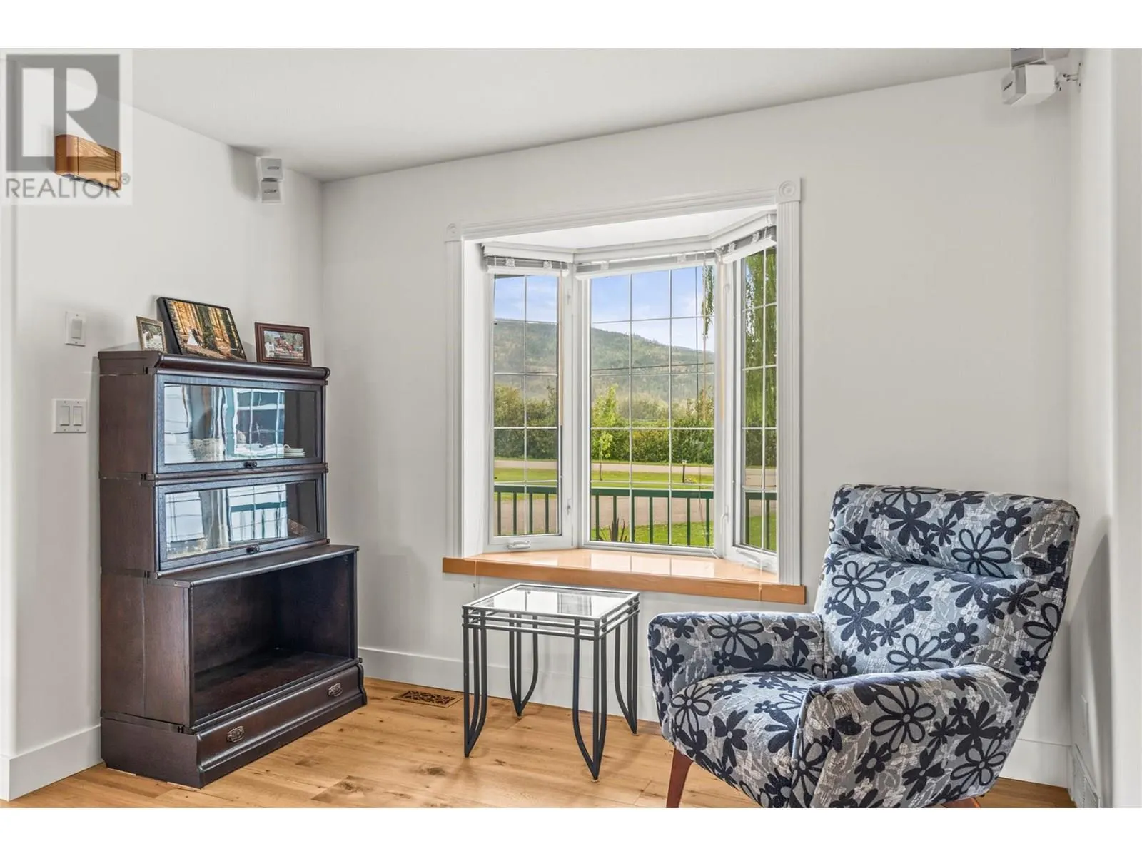 1176 Thomas Hayes Road