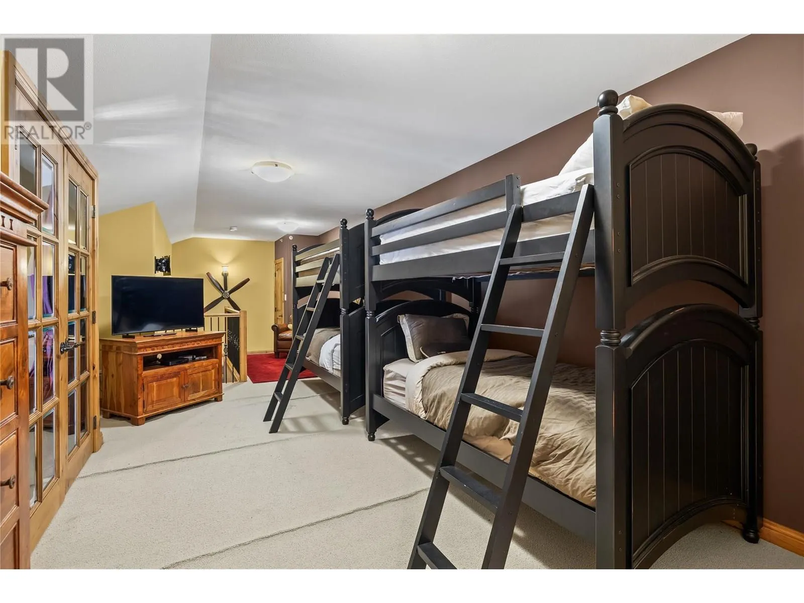 7700 Porcupine Road Unit# 606