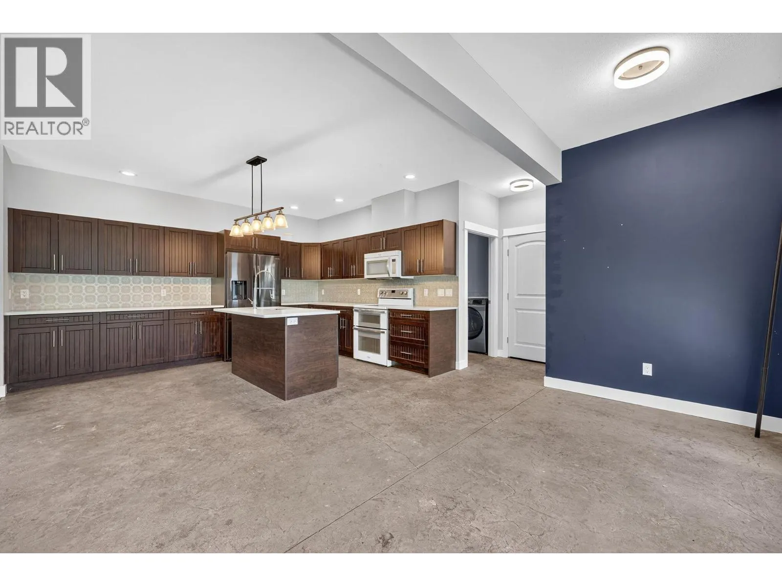2043 Elkridge Drive