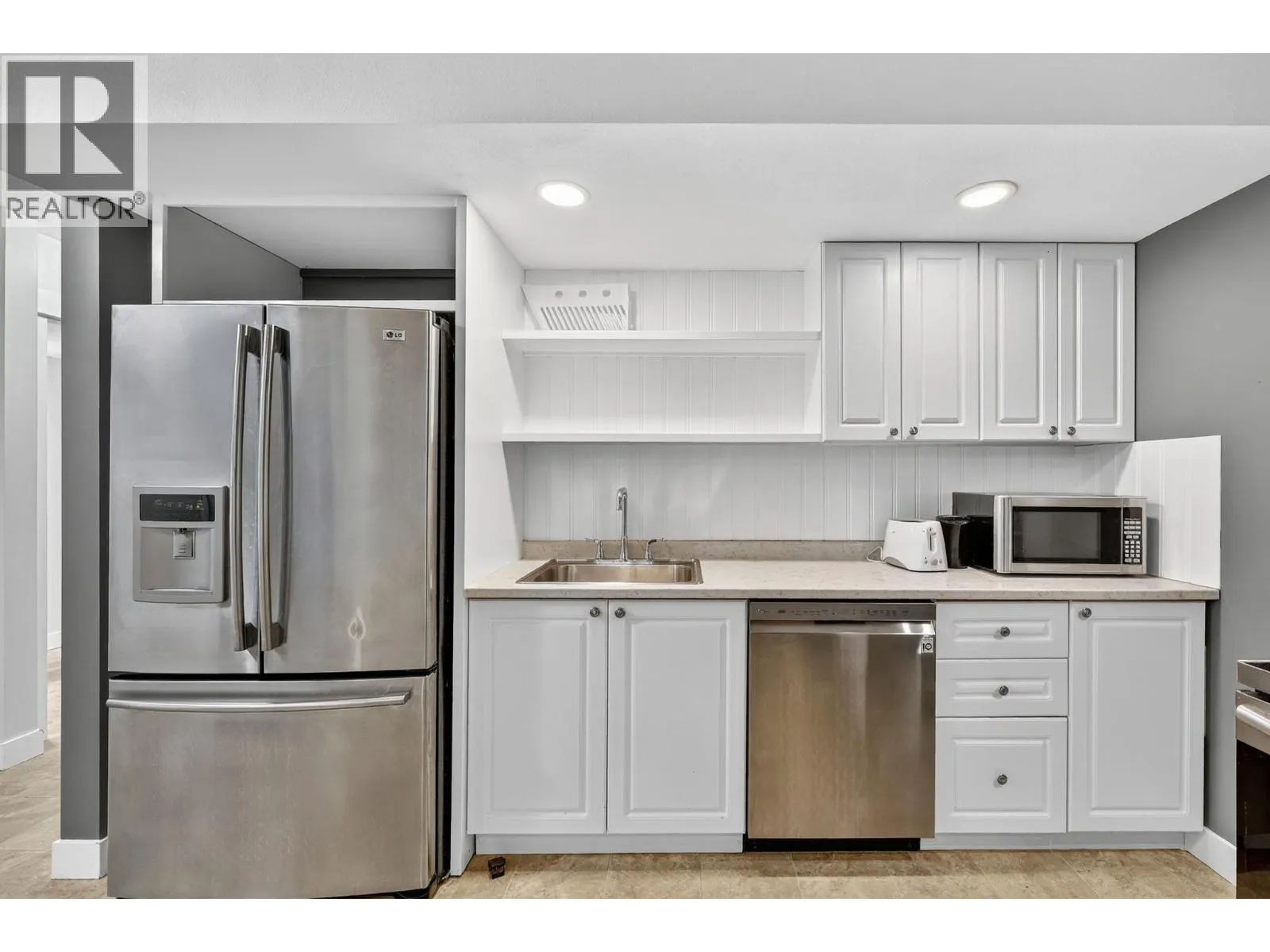 2043 Elkridge Drive