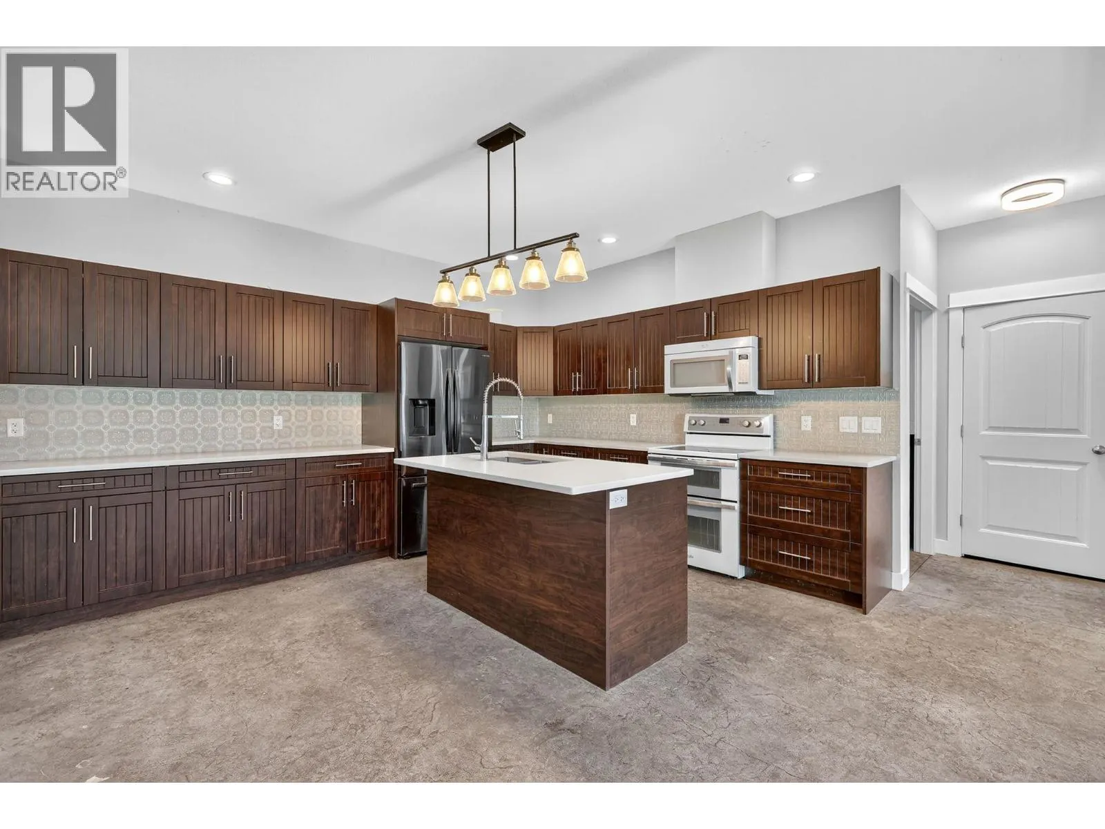 2043 Elkridge Drive