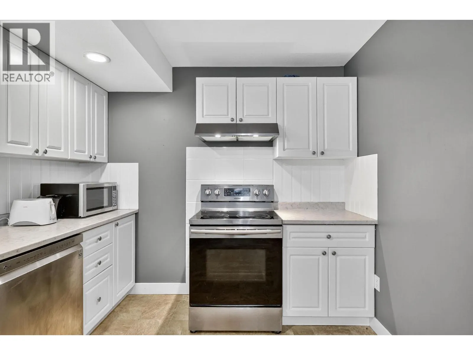 2043 Elkridge Drive