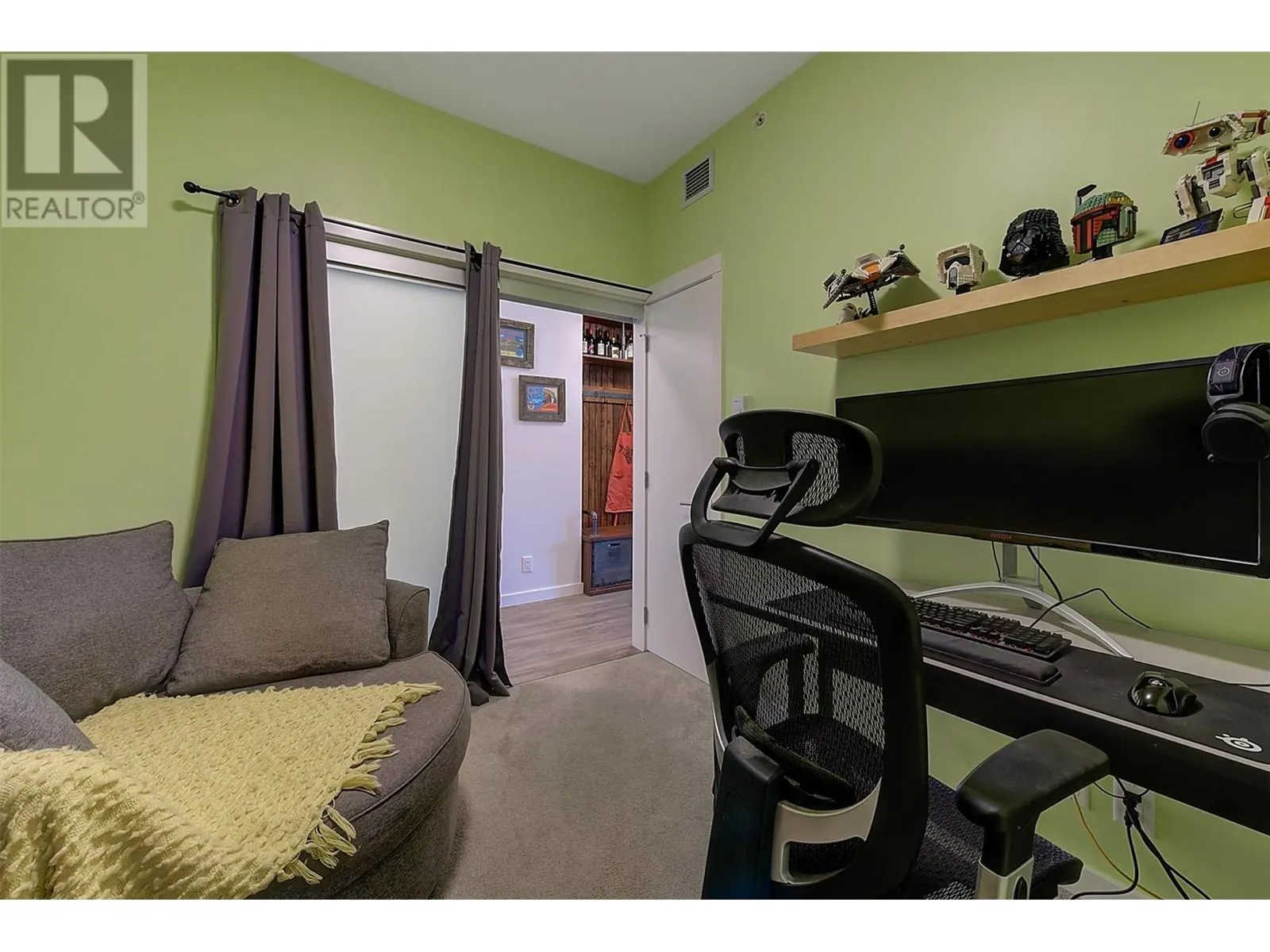 1775 Chapman Place Unit# PH12