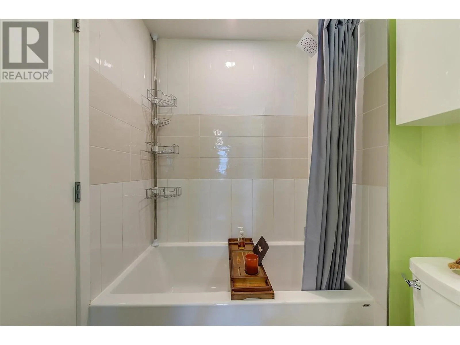 1775 Chapman Place Unit# PH12