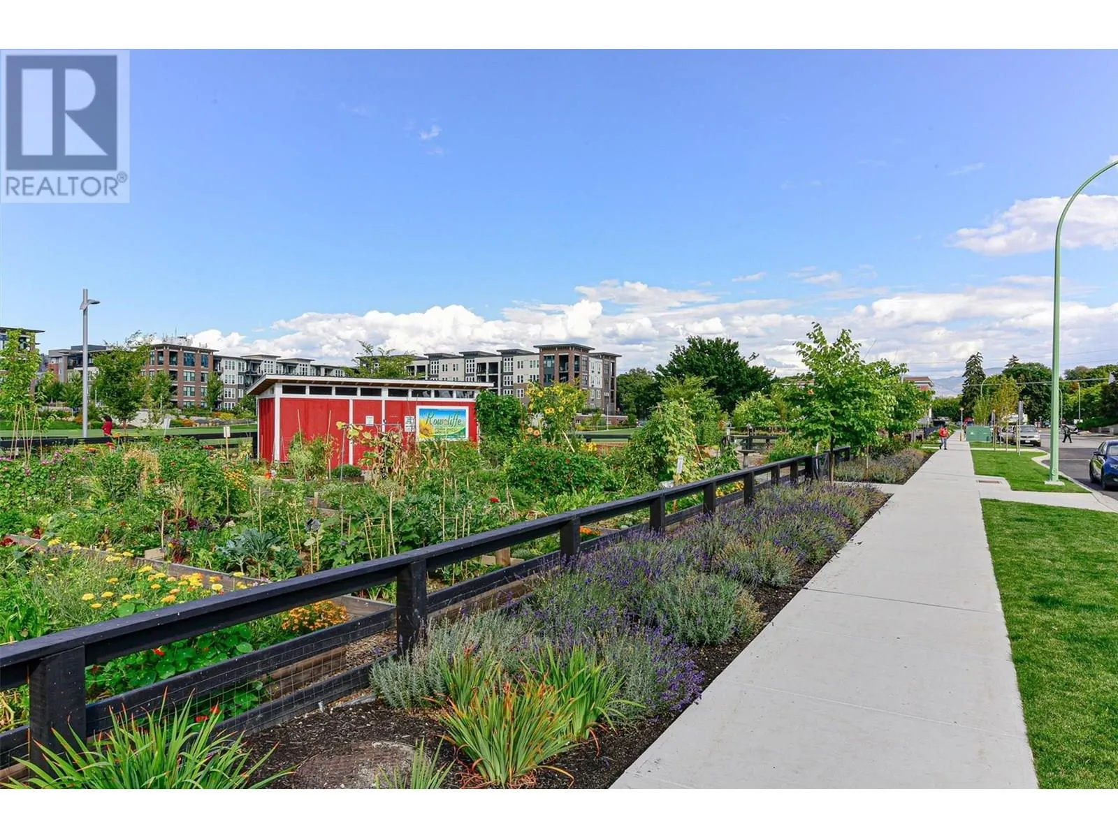 1775 Chapman Place Unit# PH12