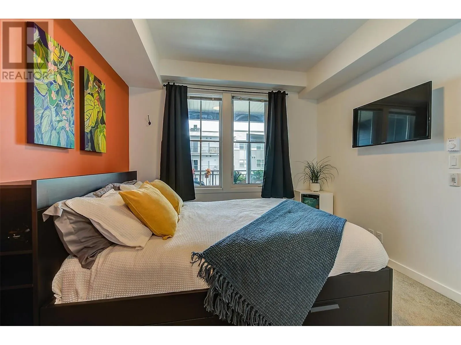 1775 Chapman Place Unit# PH12