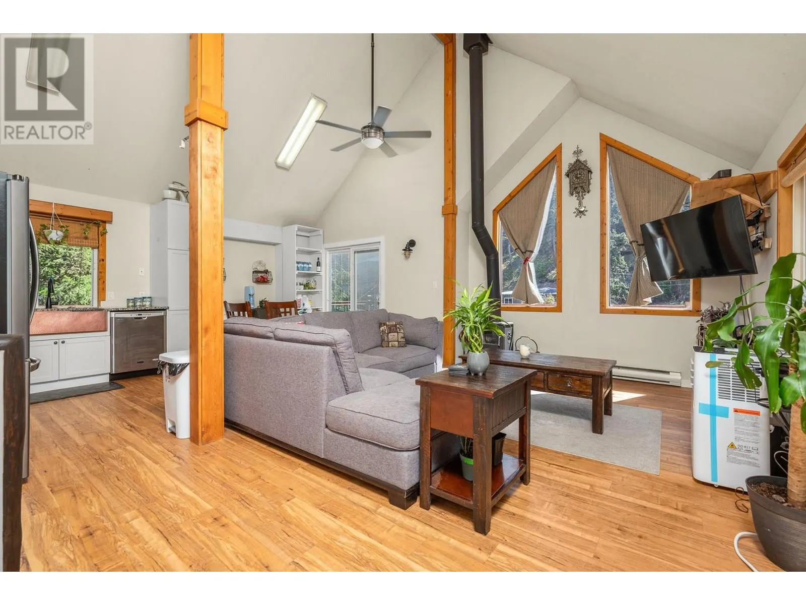 322 Northern View Drive