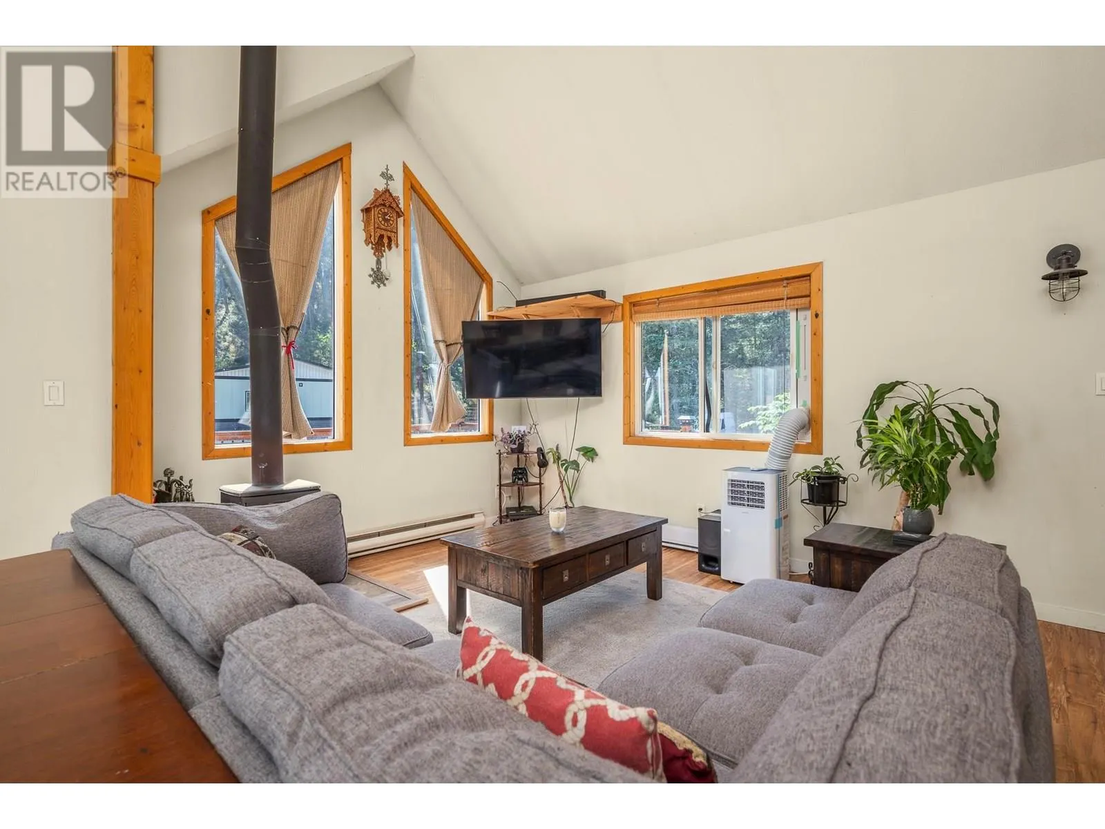 322 Northern View Drive