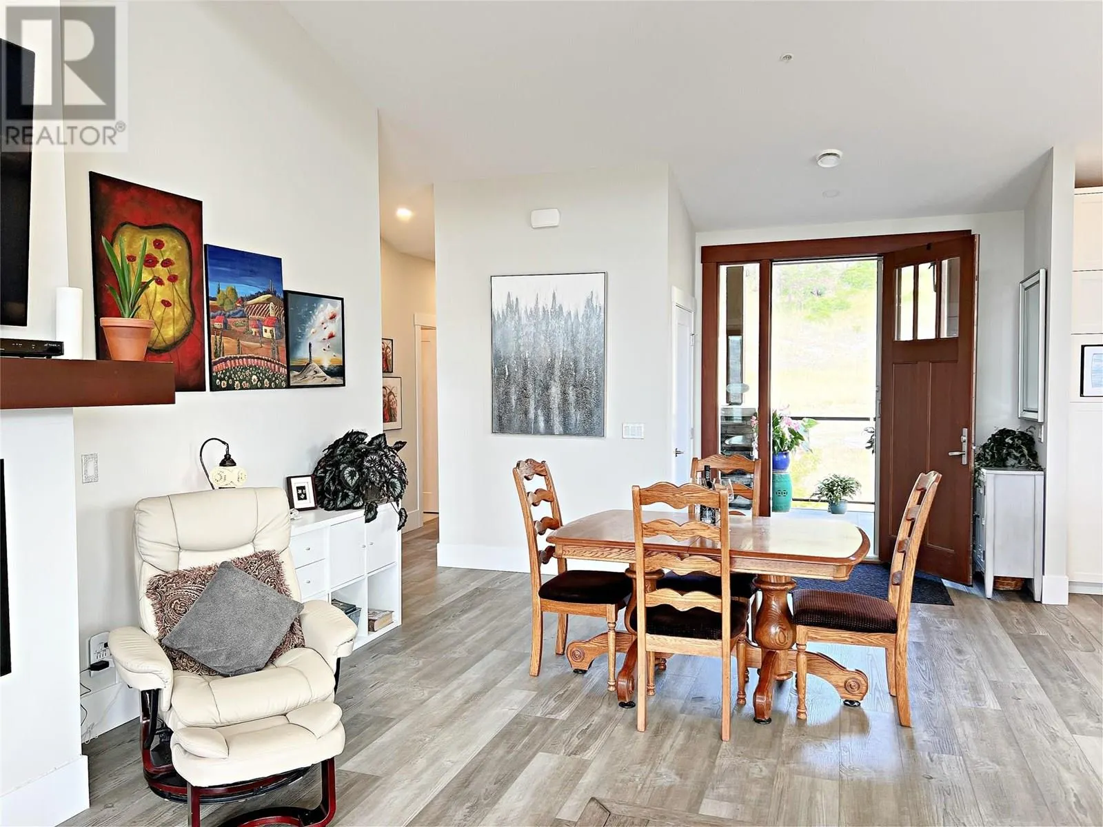 4000 Redstone Crescent Unit# 228