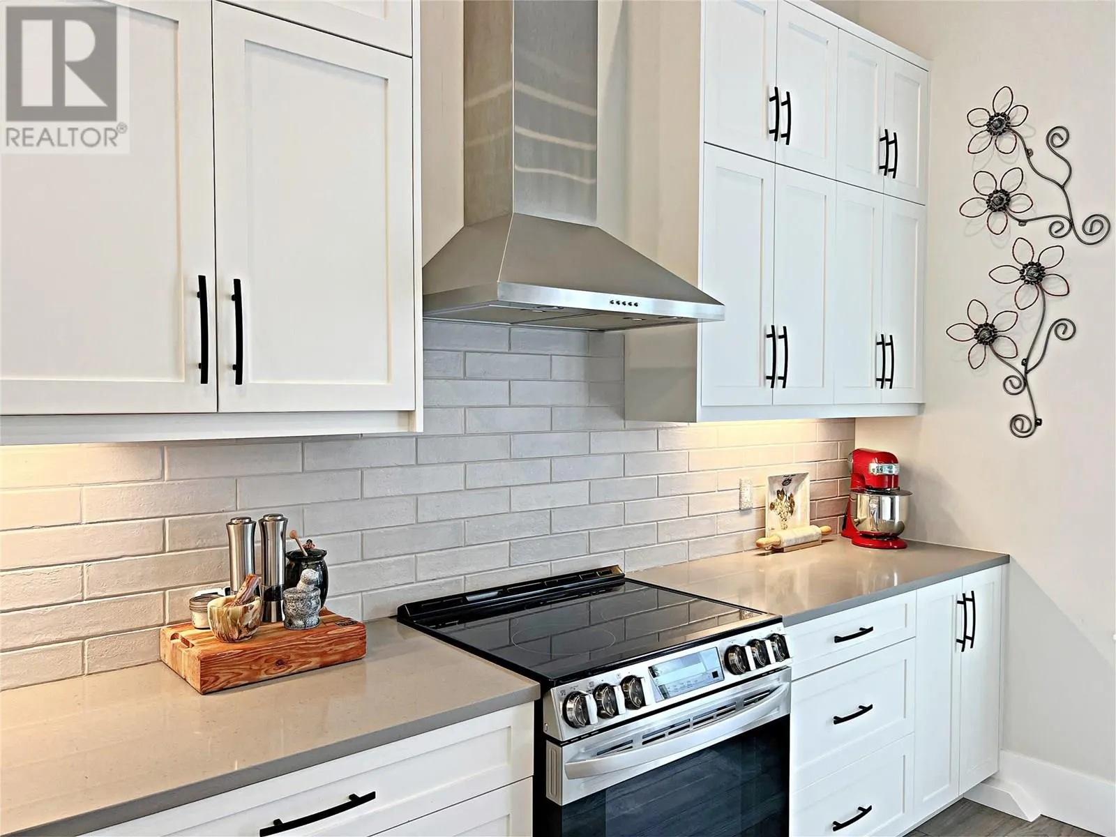 4000 Redstone Crescent Unit# 228