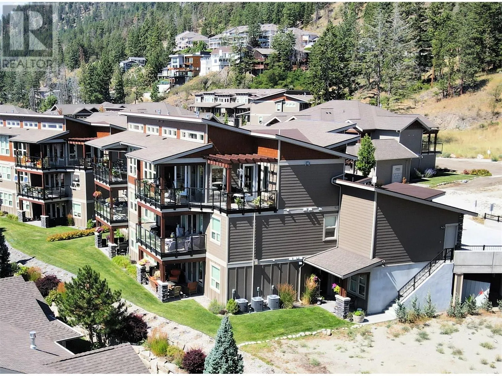 4000 Redstone Crescent Unit# 228