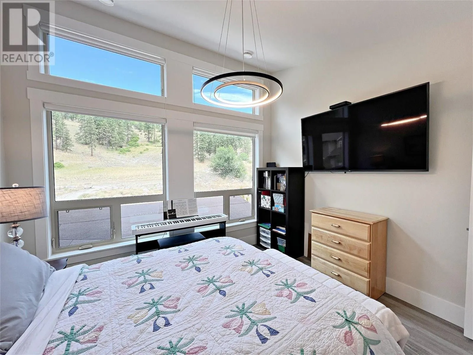 4000 Redstone Crescent Unit# 228
