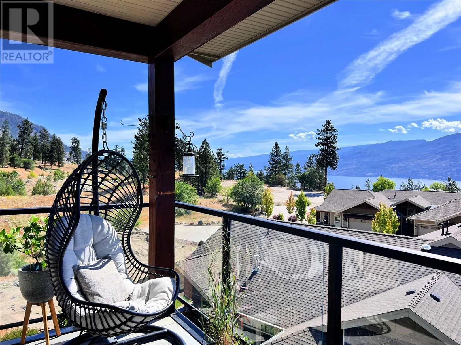 4000 Redstone Crescent Unit# 228