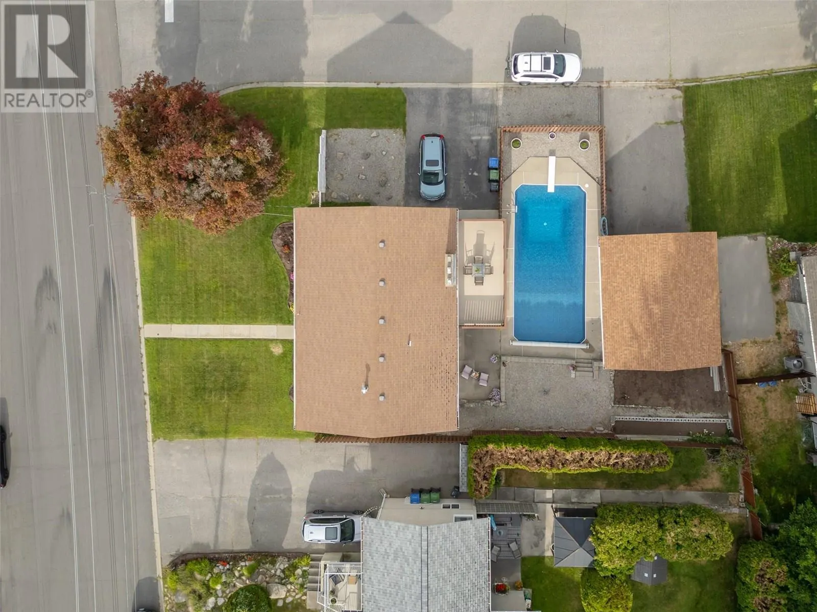 1231 MACCLEAVE Avenue
