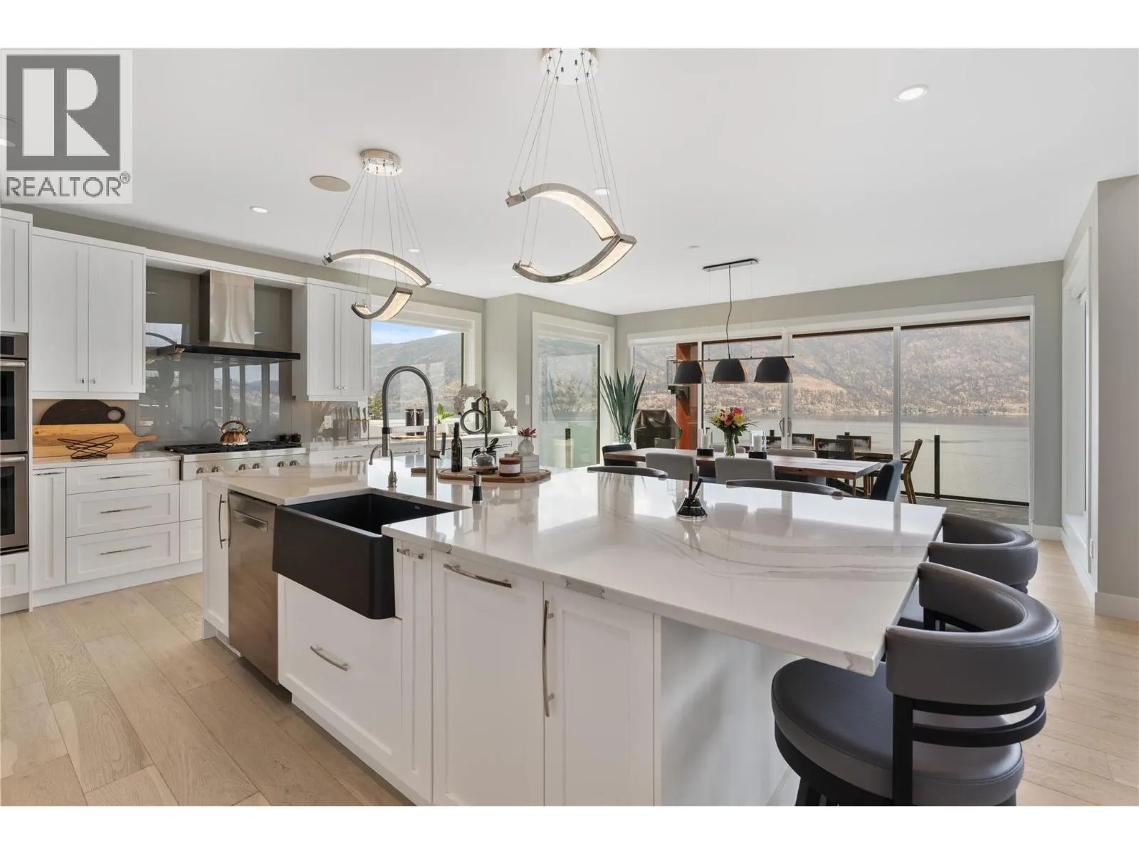 3322 McKinley Beach Drive