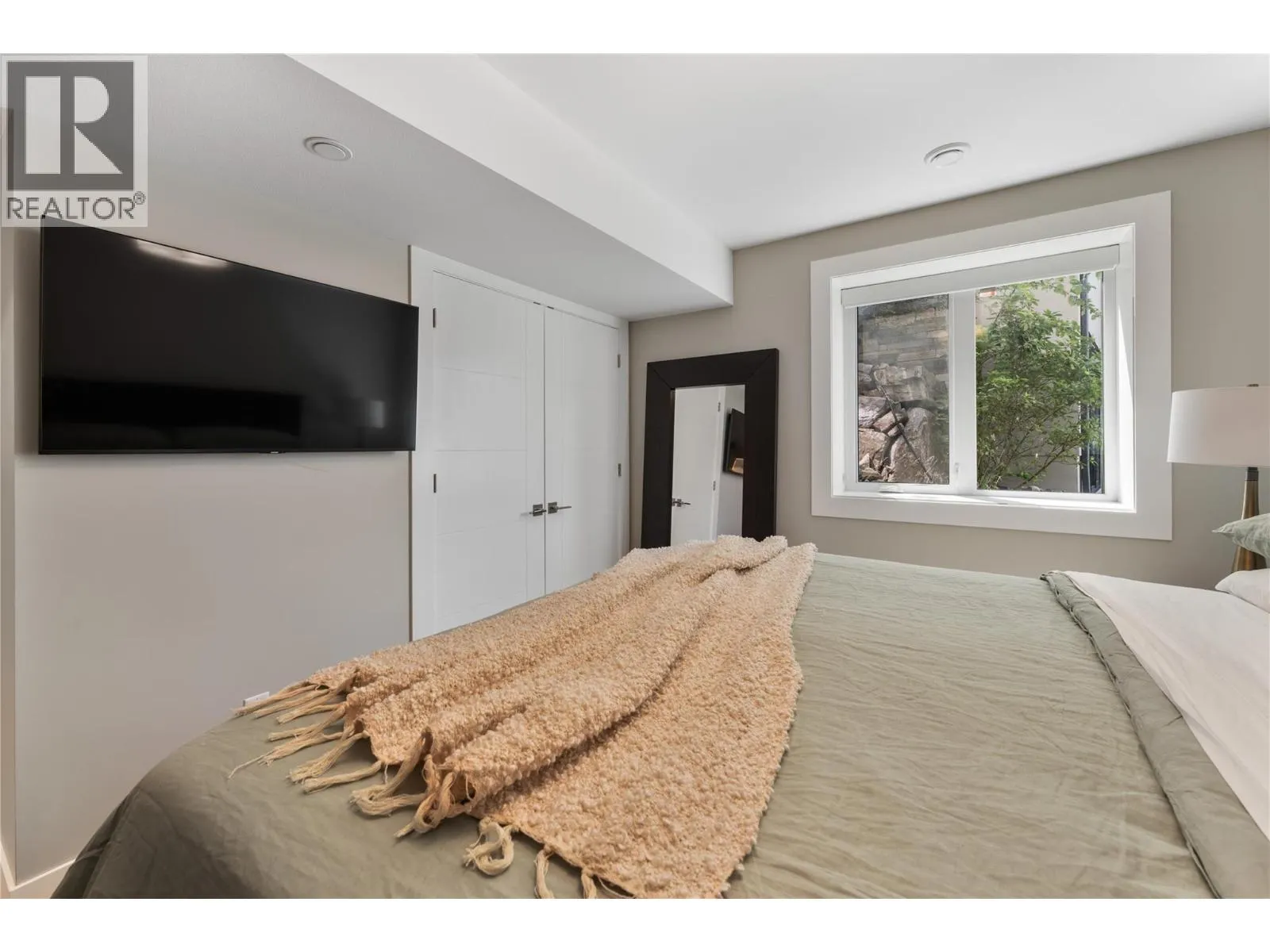3322 McKinley Beach Drive